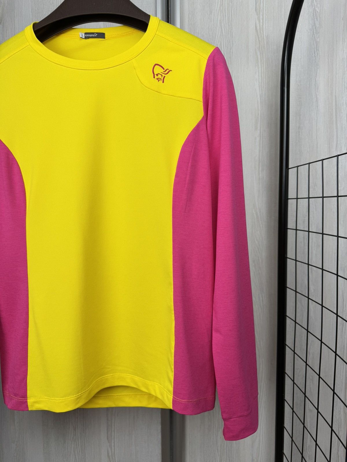 Norrona Norrøna Fjørå Equaliser Lightweight Long Sleeve Top Size L Size L / US 10 / IT 46 - 4 Thumbnail