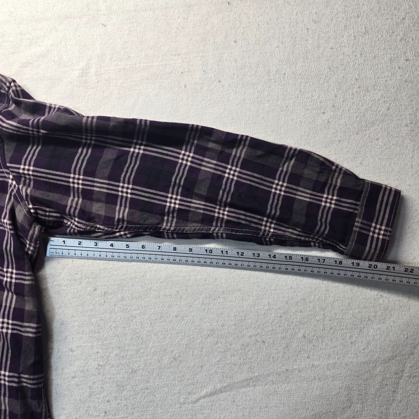 Vintage Columbia Shirt Button-Up Plaid Flannel Purple 2XL Mens Adult Size 2XL Button-Down Collared Pocket Outdoor All Seasons Vintage? No. Size US XXL / EU 58 / 5 - 5 Thumbnail