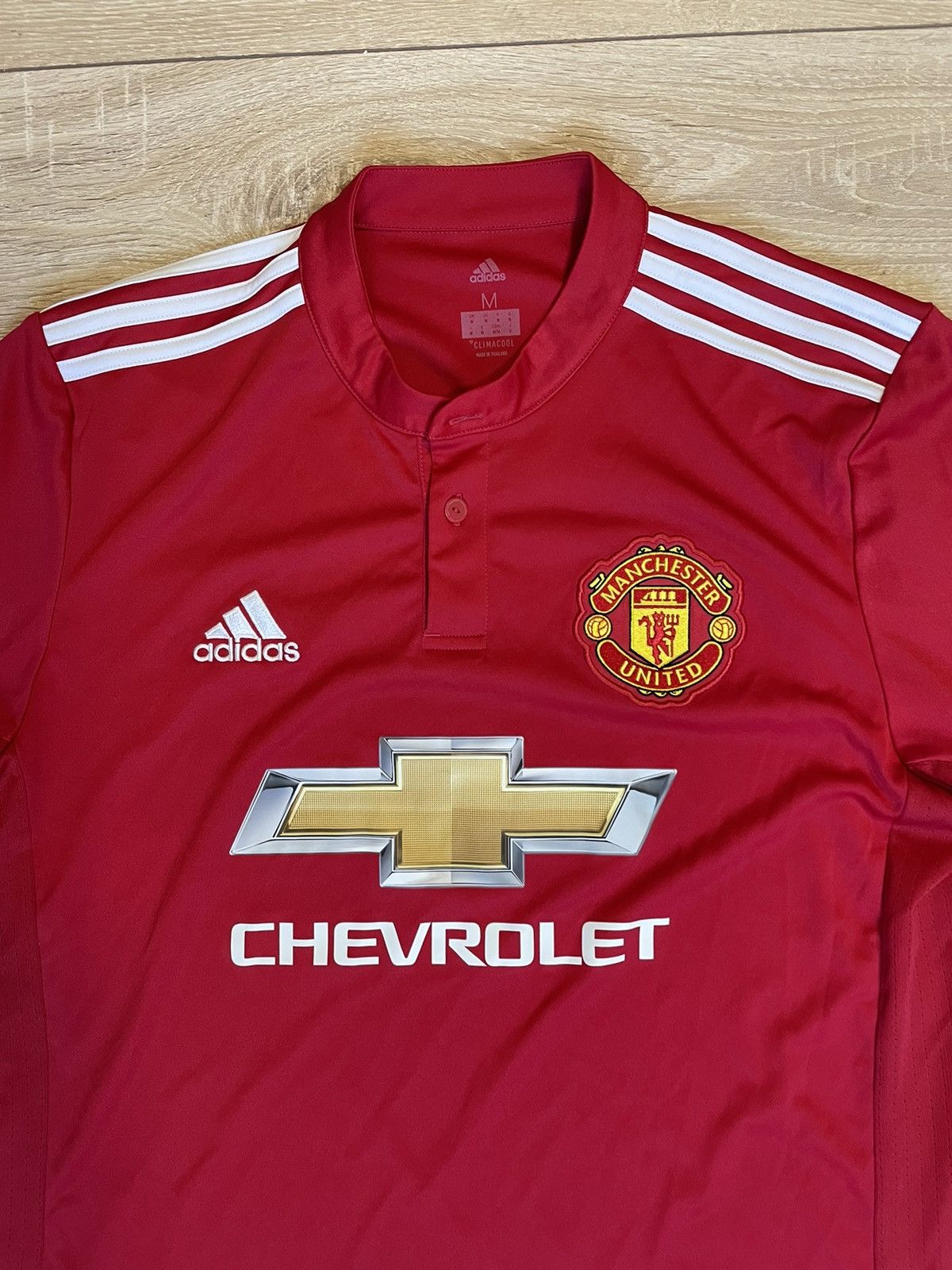 Adidas MANCHESTER UNITED 2017-2018 SHIRT FOOTBALL SOCCER ADIDAS Size US S / EU 44-46 / 1 - 2 Thumbnail