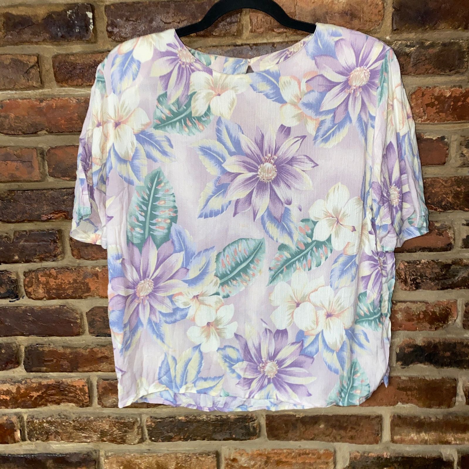 Other Jaclyn Smith Purple Floral Blouse Shoulder Pads Medium Size M / US 6-8 / IT 42-44 - 1 Thumbnail