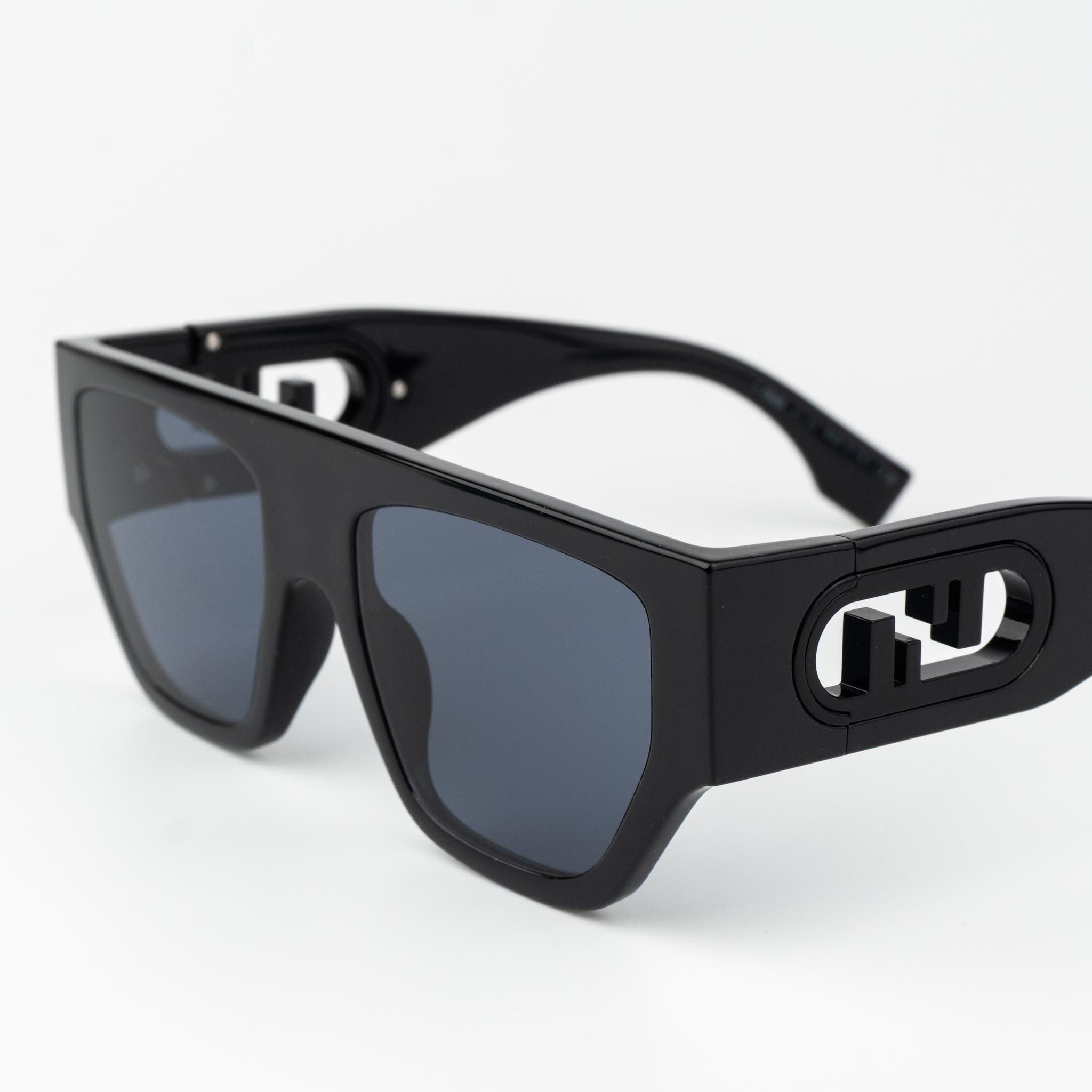 Fendi Fendi O'LOCK Women Sunglasses FE40108U 01V BRAND NEW Size ONE SIZE - 5 Thumbnail