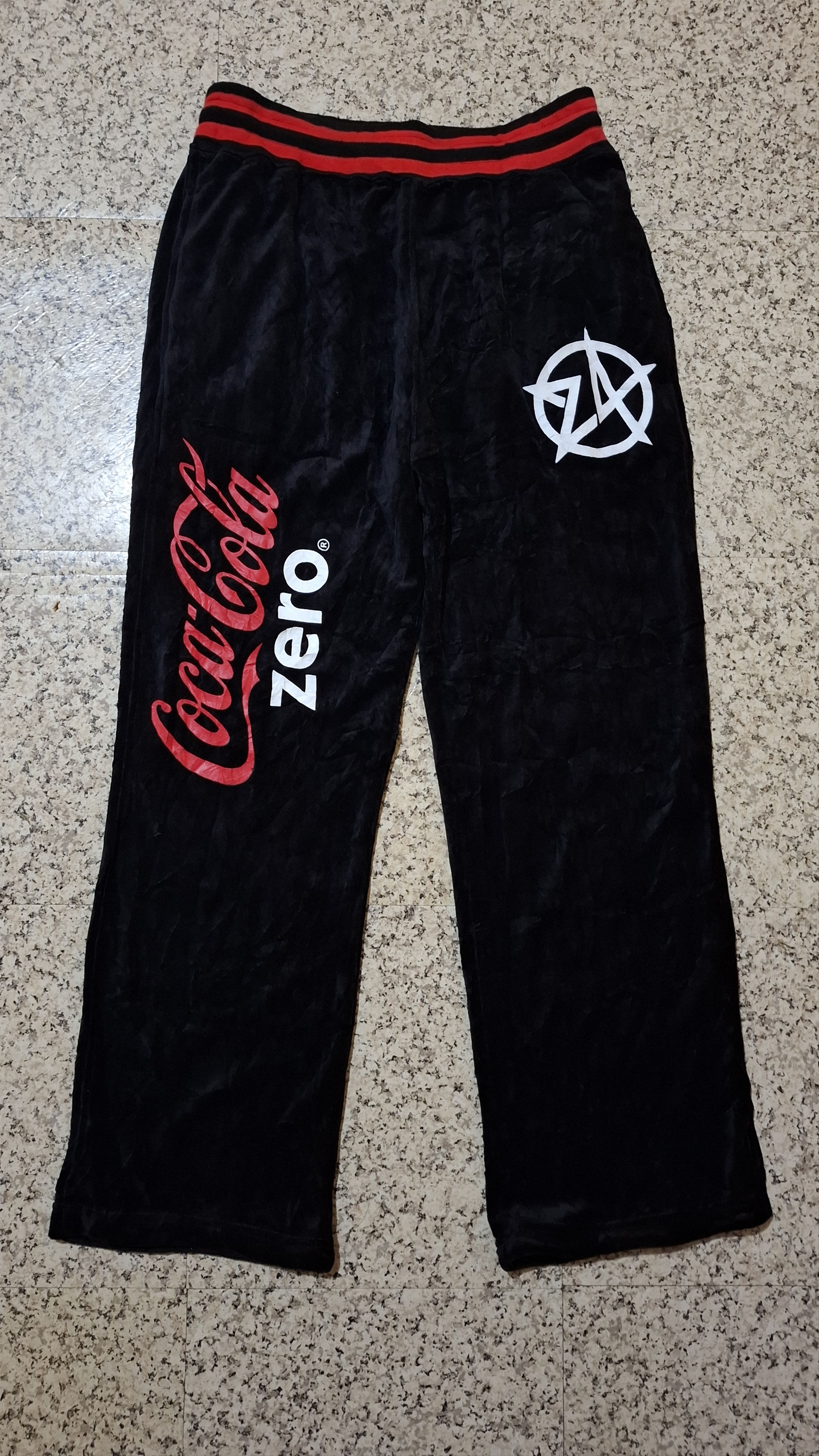 Japanese Brand 24Karats x EXILE x Coca-Cola Zero Velour Sweetpants RARE Size US 34 / EU 50 - 1 Thumbnail