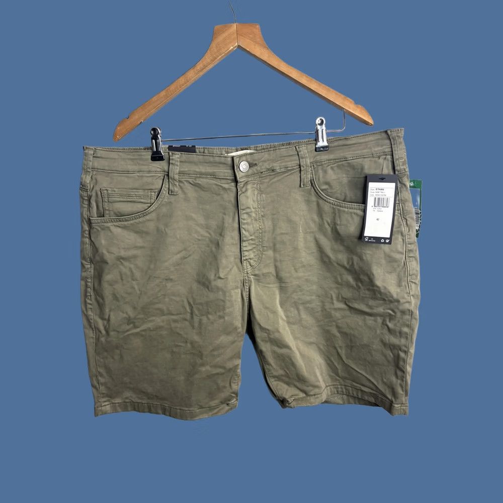 Mavi Mavi Mens 42 Green Ethan Sage Twill Straight Short Chino Casual Stretch Shorts with Pockets - Regular Fit, Flat Front, 9in Inseam, Cotton Elastane Size US 42 / EU 58 - 1 Thumbnail