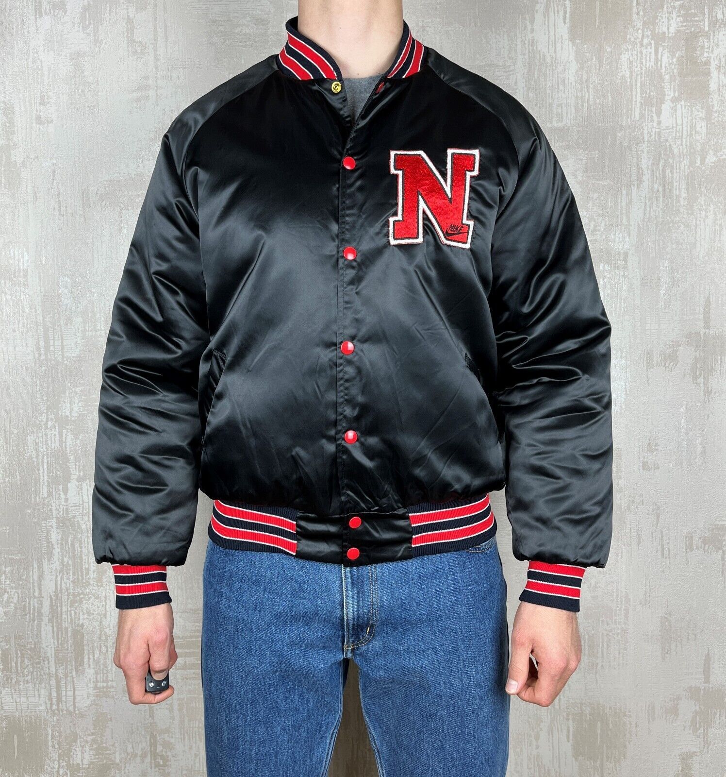 Nike 80's NIKE Vintage Satin Bomber Jacket Snap Button Size US L / EU 52-54 / 3 - 1 Thumbnail