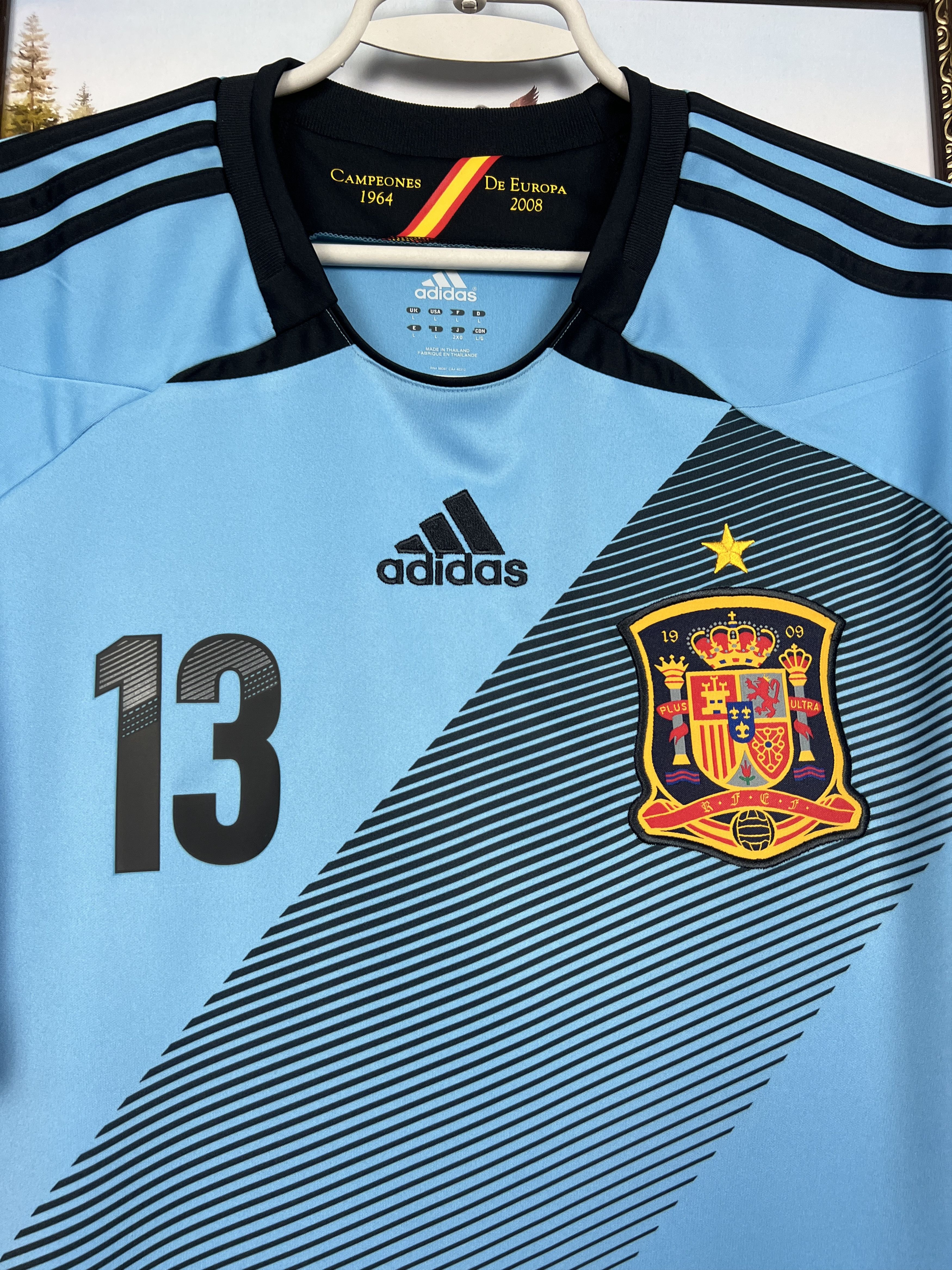 Adidas Spain football shirt 2012 Soccer Mata Jersey Mens Tee Hype Size US L / EU 52-54 / 3 - 7 Thumbnail