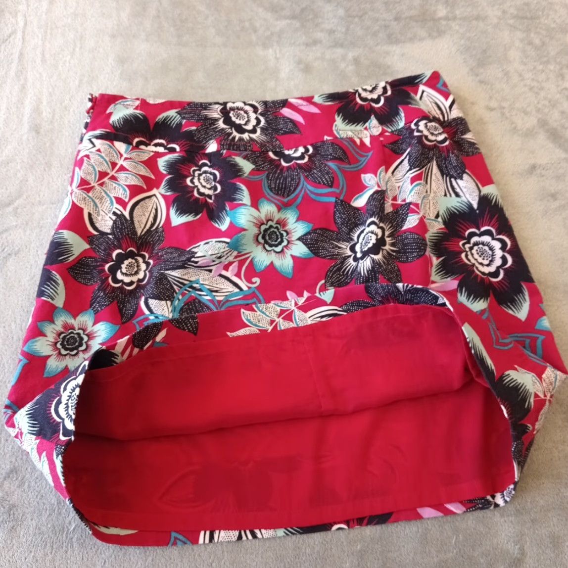 Talbots Talbots Skirt Knee Length Pink Blue Floral Pencil Lined Side Zip 10 Women Regular Vintage No Size 32" / US 10 / IT 46 - 6 Thumbnail