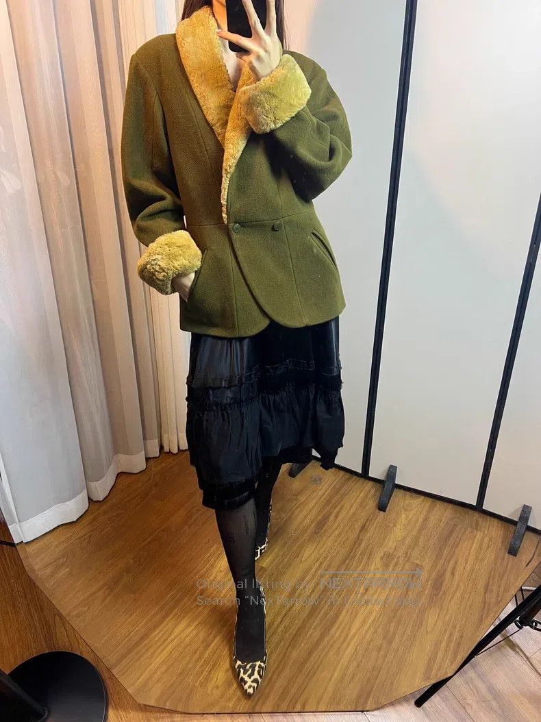 Kenzo Kenzo Sauerkraut Green, Faux Fur Collar and Sleeve, Tailor Size XS / US 0-2 / IT 36-38 - 6 Thumbnail