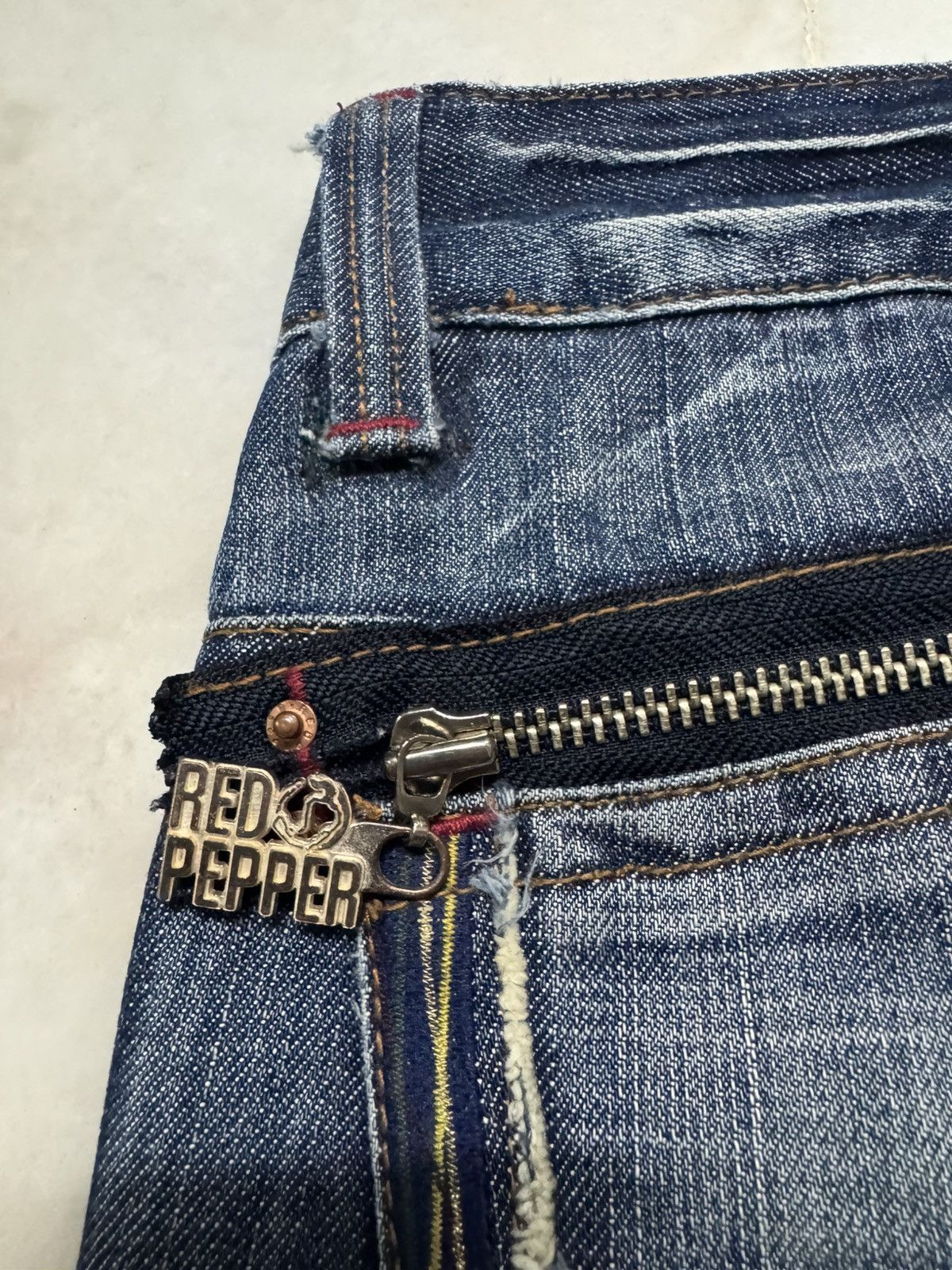 If Six Was Nine 💥BAGGY FLARE💥90's RED PEPPER BELL BOTTOM WHISKER LOW RISE Size US 28 / EU 44 - 19 Thumbnail