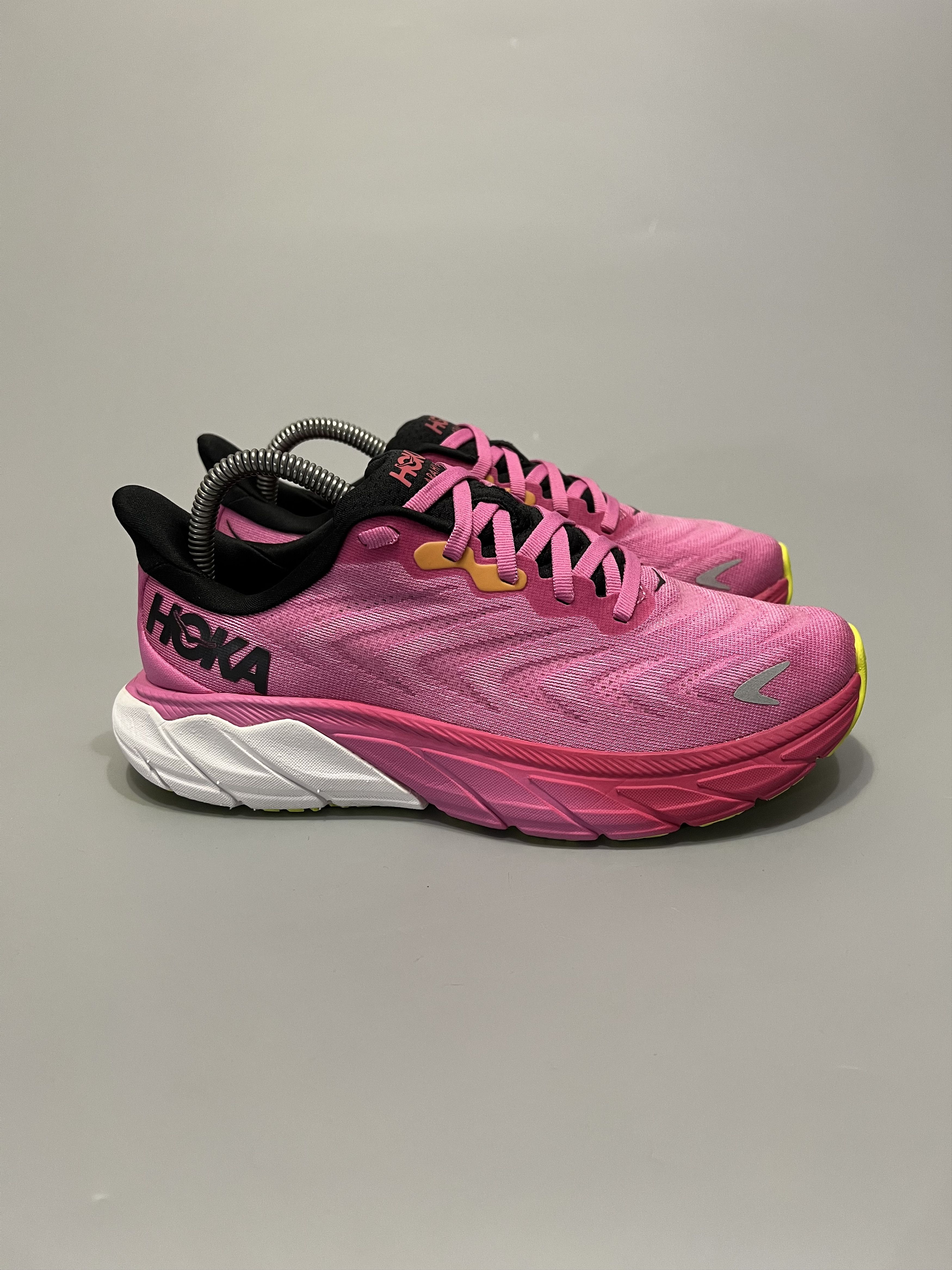 Hoka 7B Hoka One One Arahi 6 Running Shoes Walking Gym Size US 7 / IT 37 - 2 Thumbnail