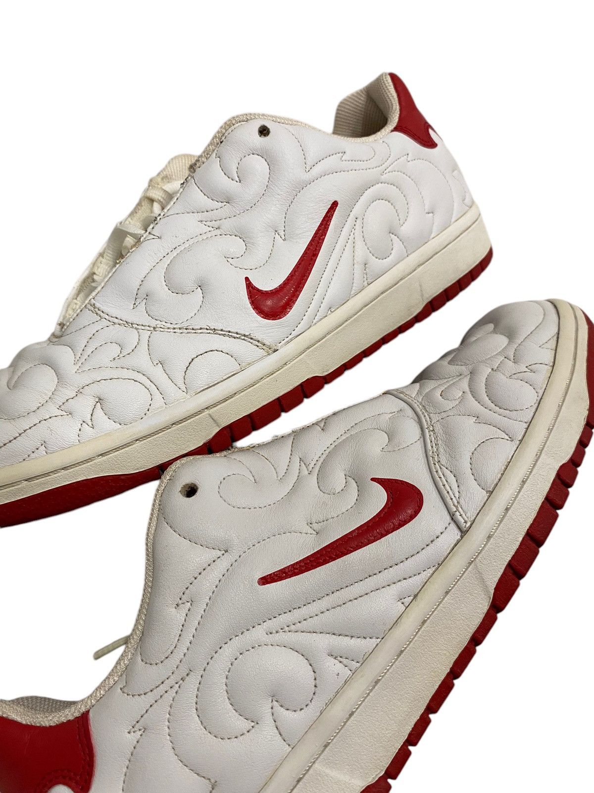 Nike Nike Dunk Low Campu 2005 White/Red Size US 10 / EU 43 - 4 Thumbnail