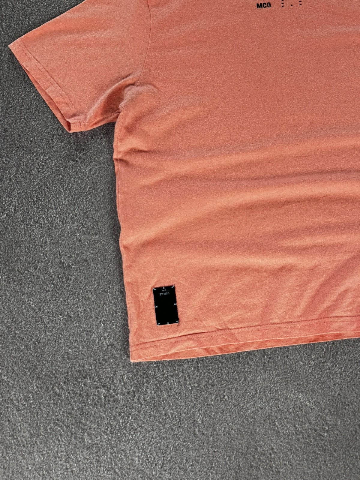 Alexander McQueen Alexander McQueen MCQ Y2K Pink Oversized T-Shirt Size S / US 4 / IT 40 - 7 Thumbnail