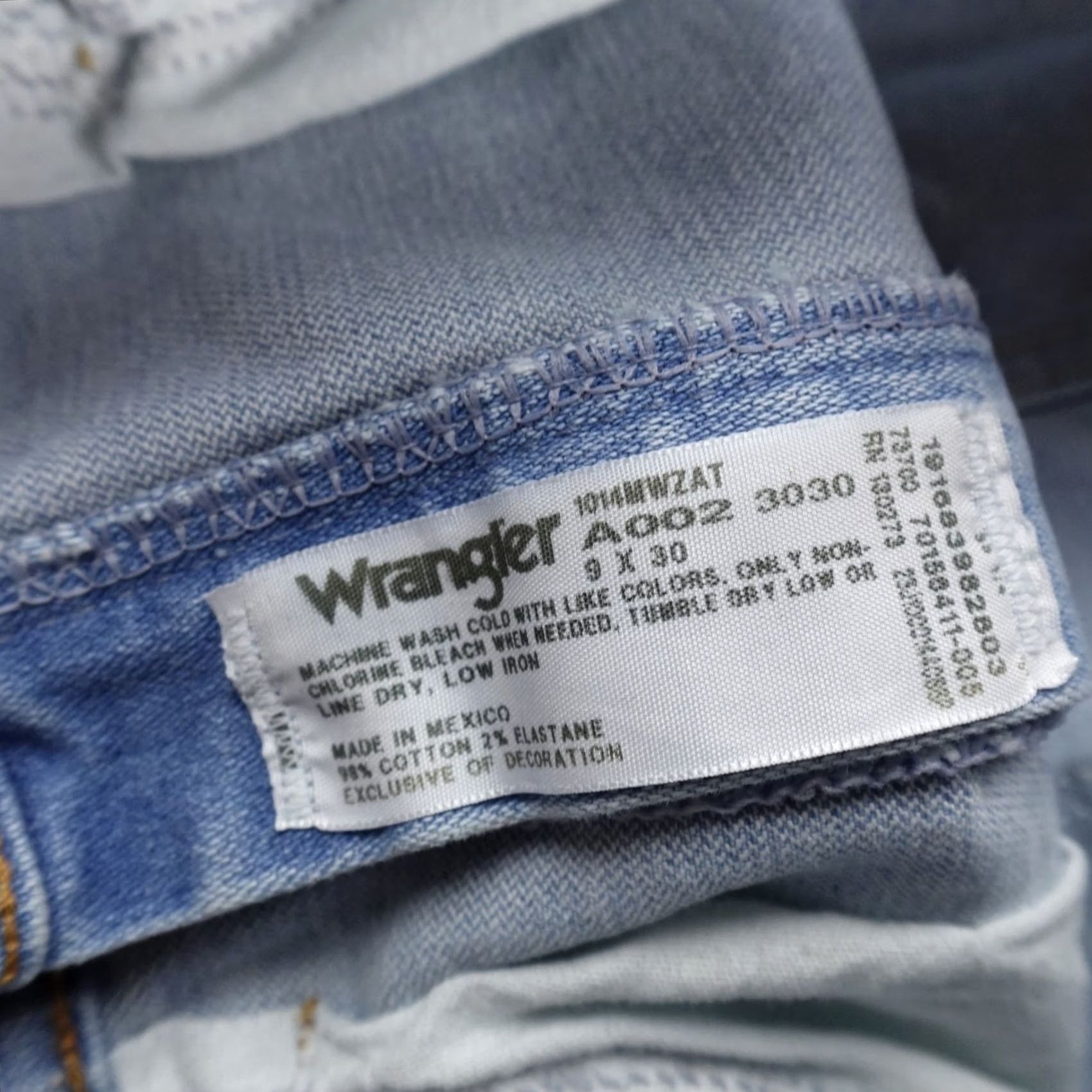 Wrangler Wrangler Jeans Womens 9 Light Blue Denim Pants Western Cowboy Cut 14MWZ Mom High Rise Slim Fit Jeans Size 30" / US 8 / IT 44 - 7 Thumbnail
