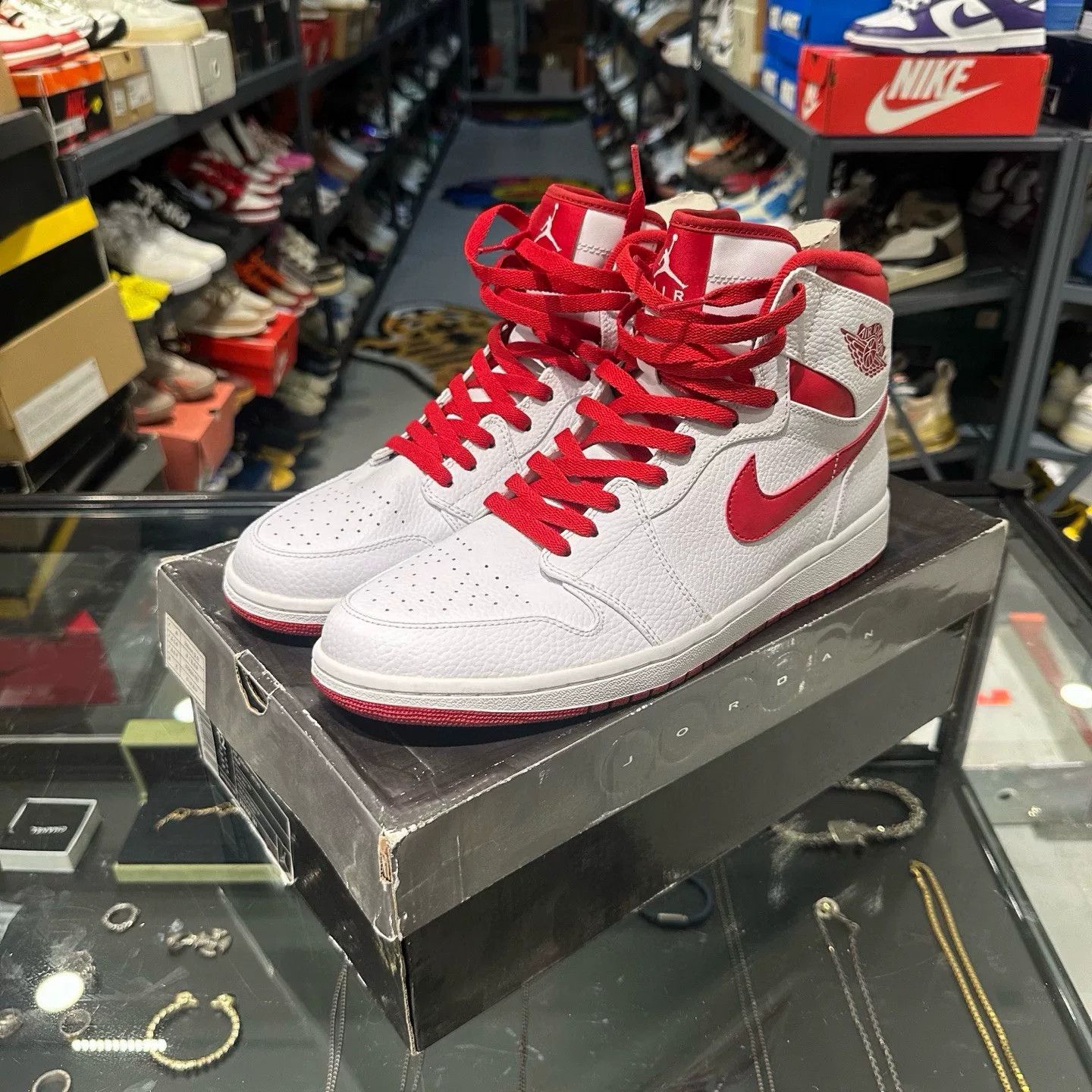 Nike Nike Red Lowtop Sneakers 12 Men Size US 12 / EU 45 - 1 Thumbnail