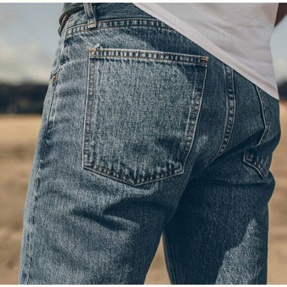 Taylor Stitch Taylor Stitch jeans mens 28* The Slim Jean in 24 month wash Size US 28 / EU 44 - 6 Thumbnail