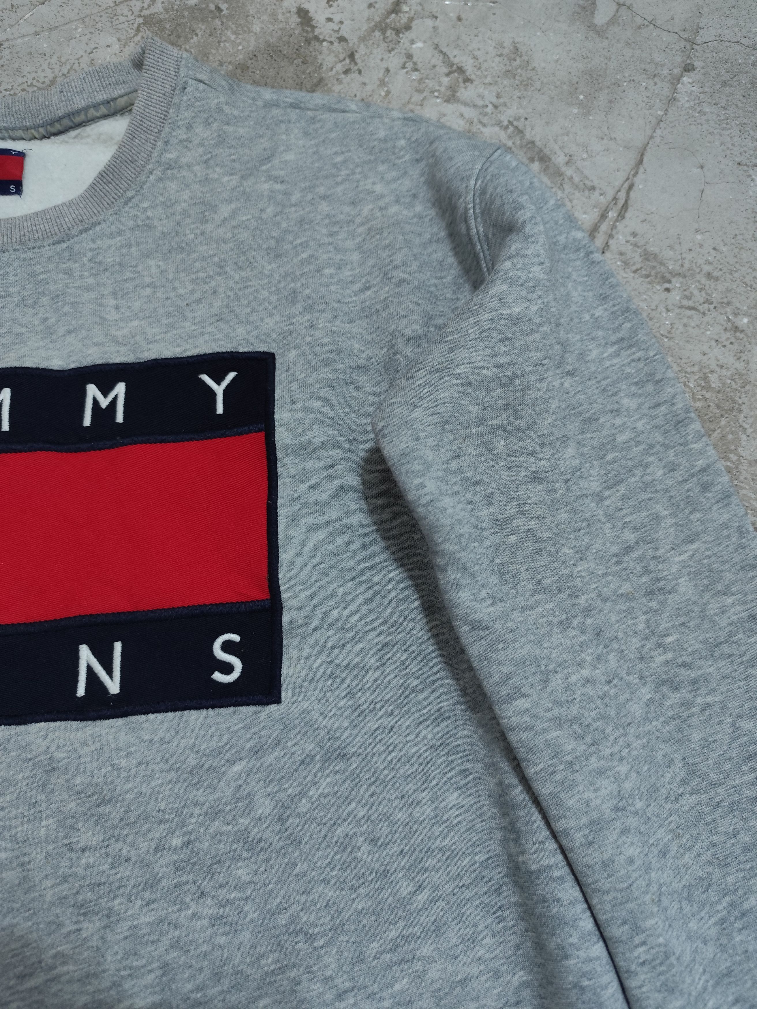 Tommy Jeans Y2K TOMMY JEANS TOMMY HILFIGER CREWNECK Size US M / EU 48-50 / 2 - 4 Thumbnail