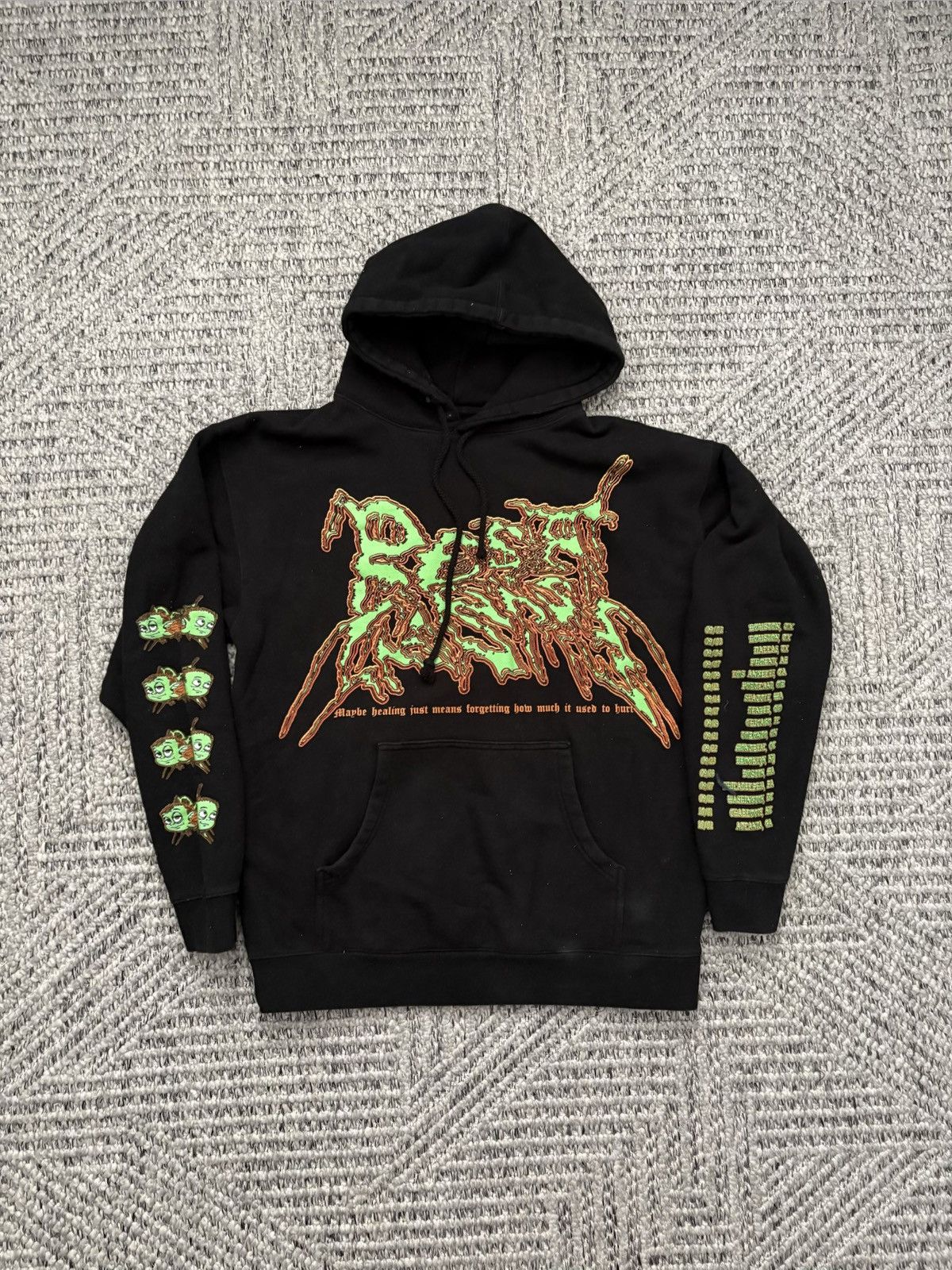 Other Che rest in bass tour hoodie Size US L / EU 52-54 / 3 - 1 Thumbnail