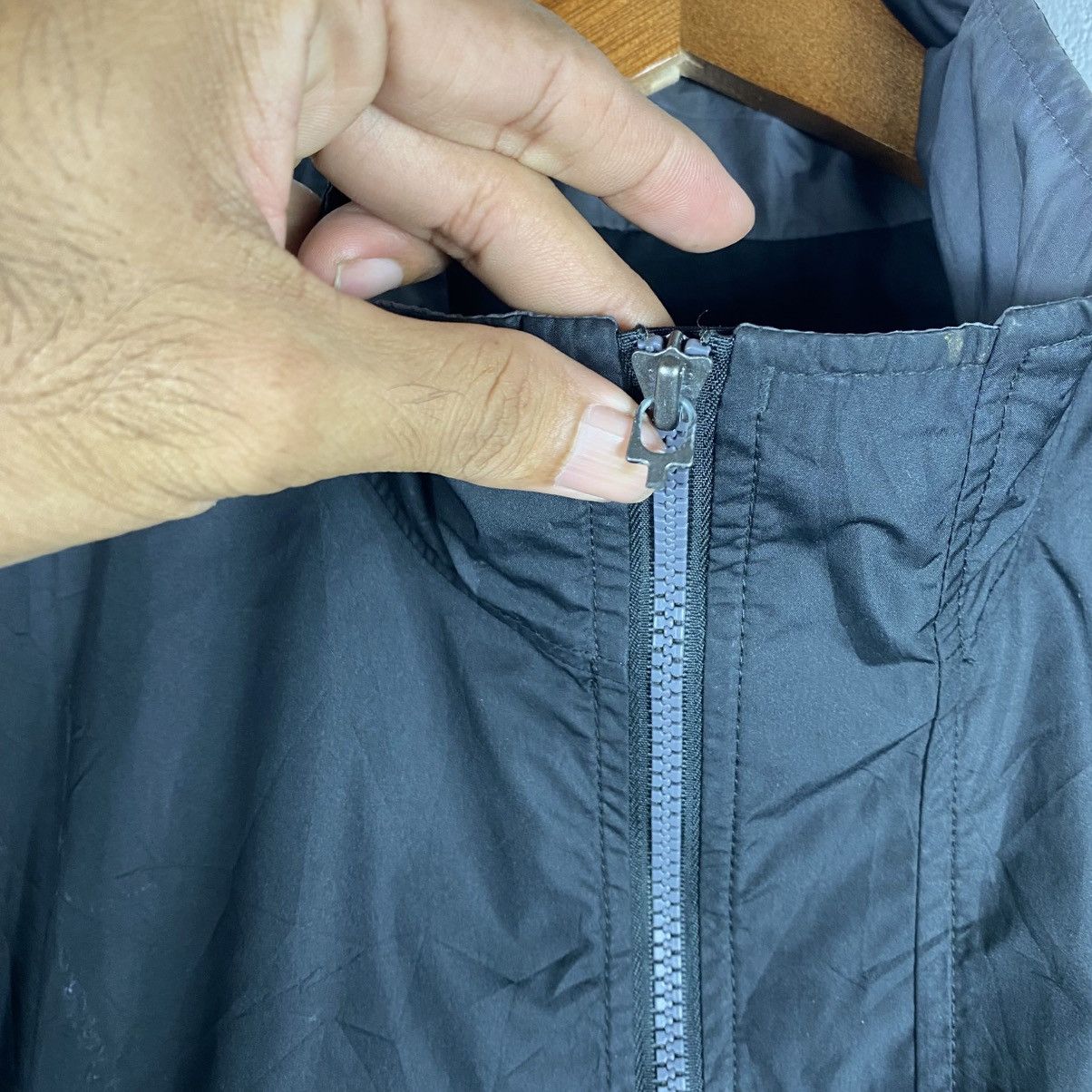 Nike ACG Vintage Nike ACG Removable Sleeves Windbreaker Jacket Size US XL / EU 56 / 4 - 15 Thumbnail
