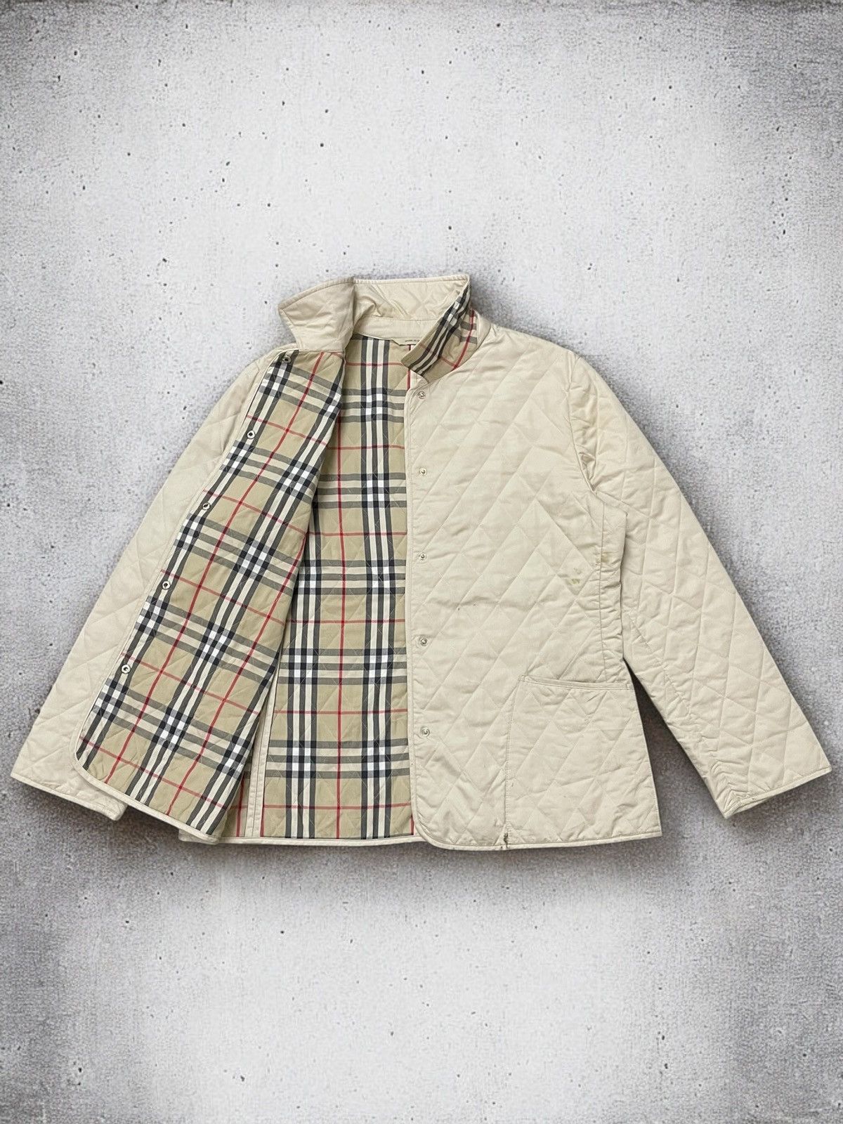 Burberry Burberry London Nova Check Quilted Liner Jacket England Made Size US M / EU 48-50 / 2 - 1 Thumbnail