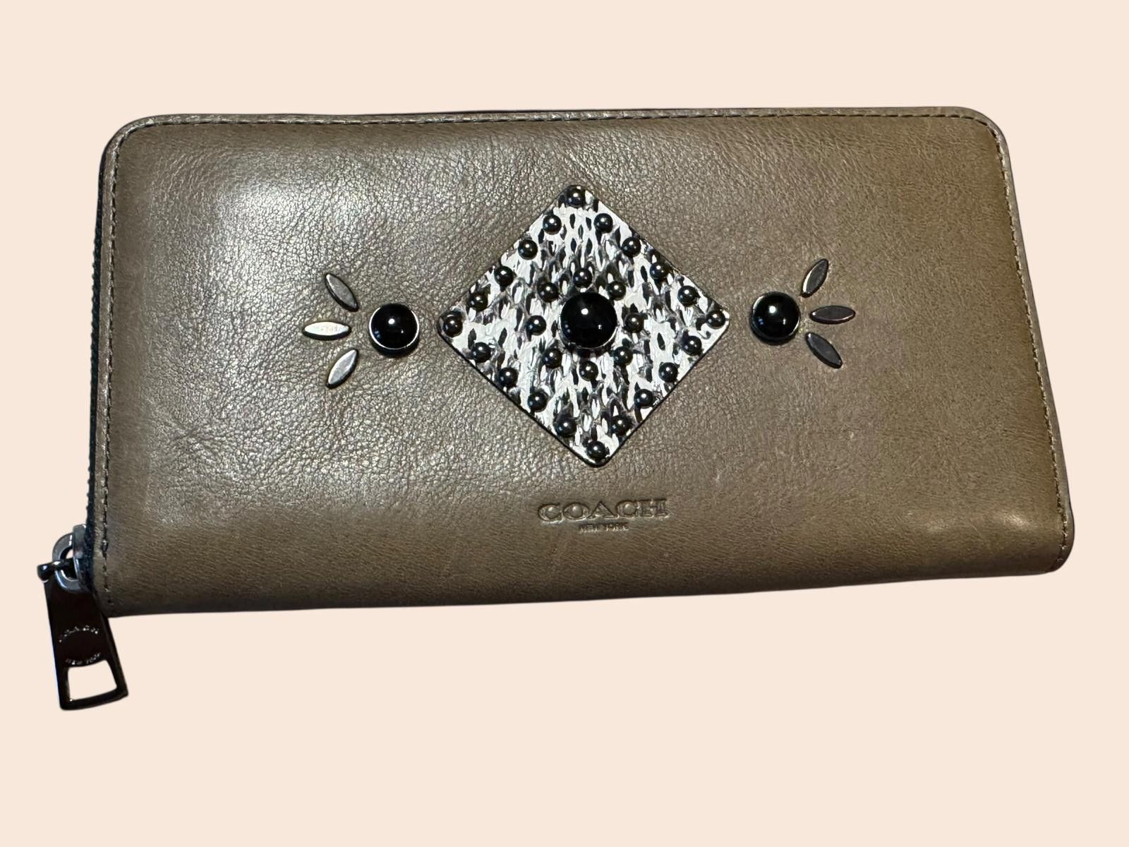 Coach Zip-Around Leather Wallet With Embellishments in Brown, Women's