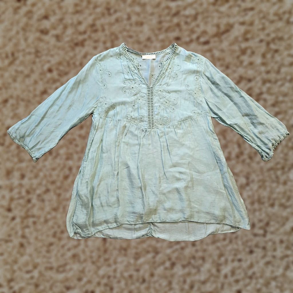 Vintage Bellambra Top Womens Large Green Silk Embroidery 3/4 Sleeve Casual Boho Hippie Shirt Womens L Green Embroidered Floral Silk Blouse Italian Made Size L / US 10 / IT 46 - 1 Thumbnail