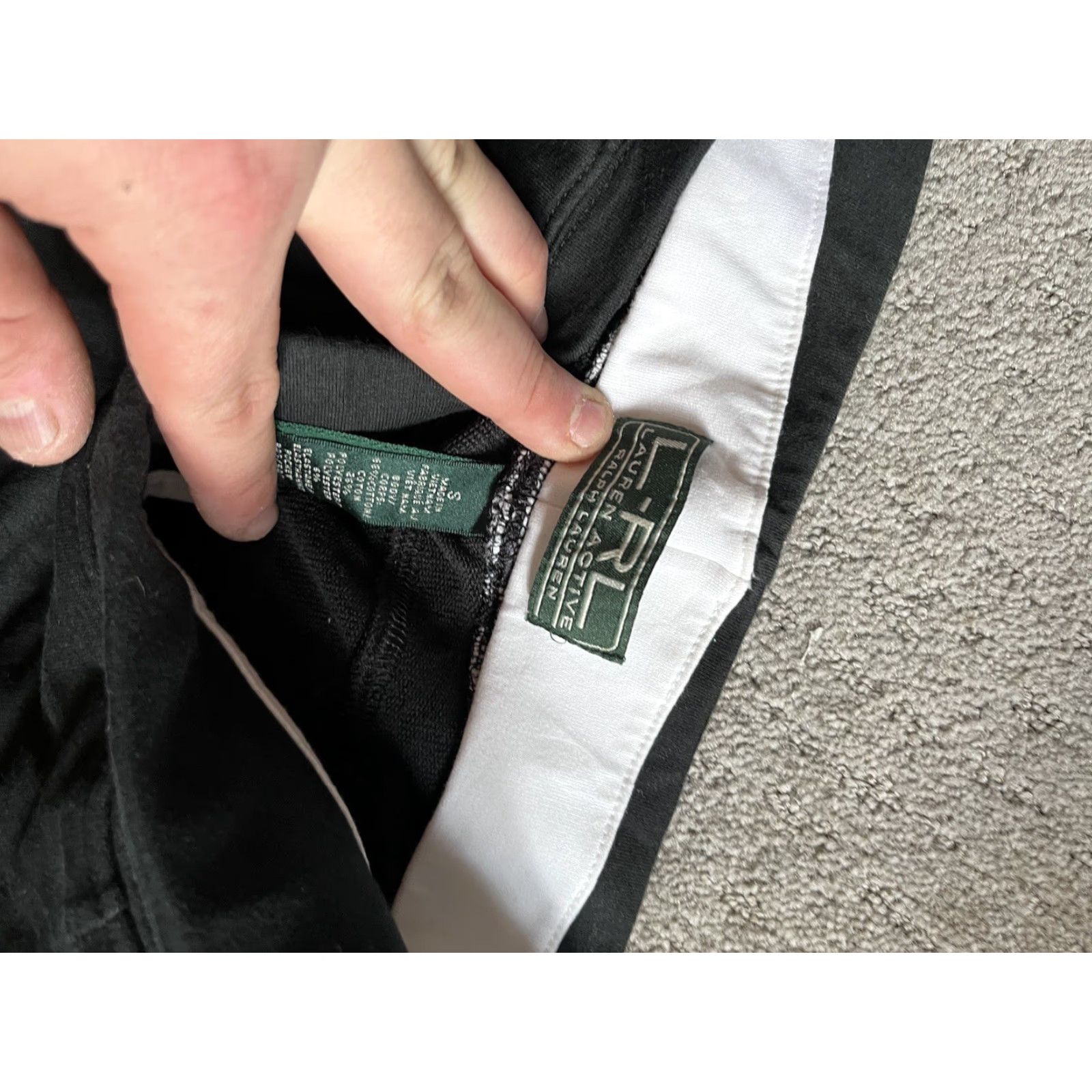 Ralph Lauren VINTAGE Lauren Ralph Lauren Cargo Pants Black S Adult Women Cotton Blend Pockets Zipper Ankle Zip Stretch Size 28" / US 6 / IT 42 - 5 Thumbnail