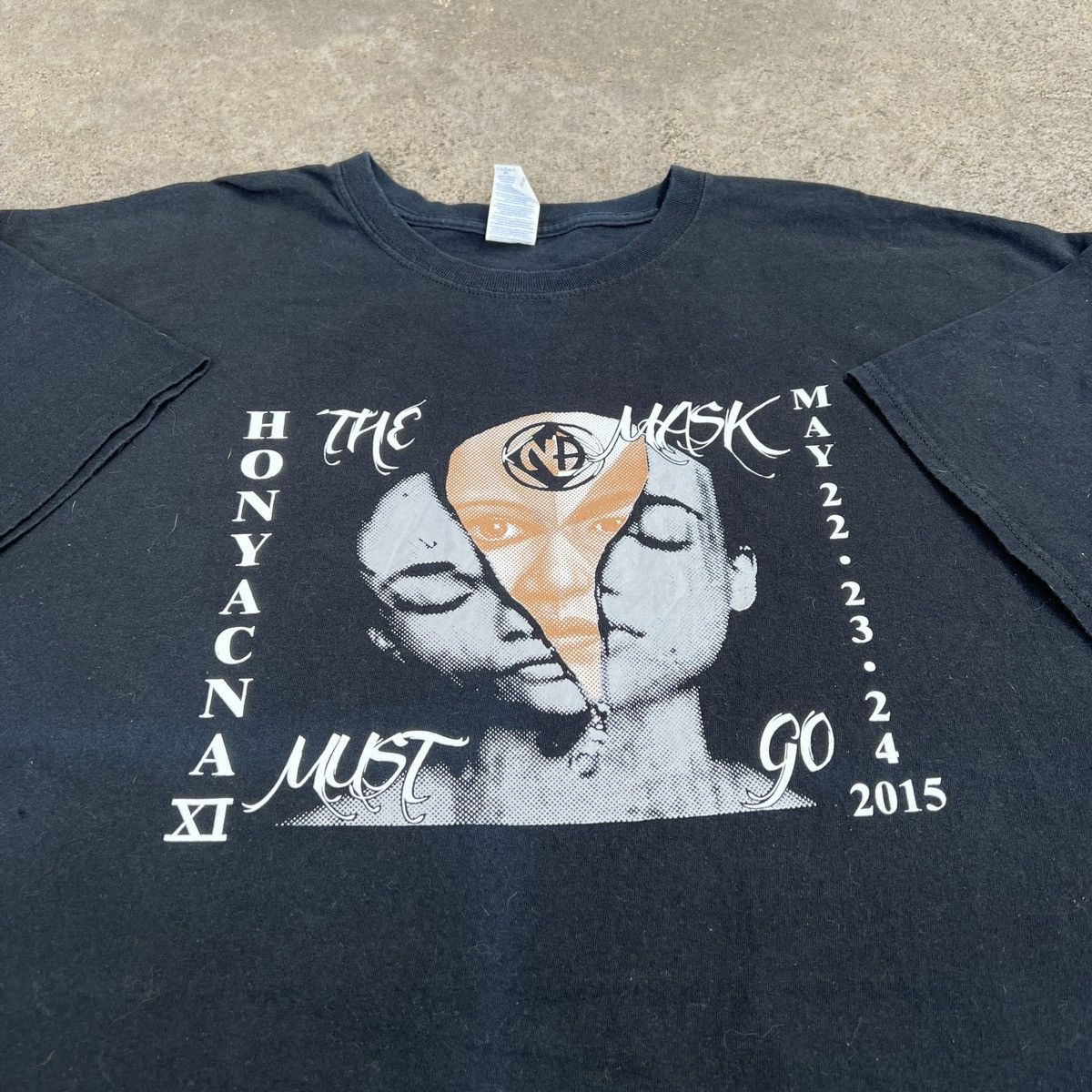 Other Narcotics Anonymous The Mask must go Tee 3XL Oversized Size US XXL / EU 58 / 5 - 1 Thumbnail