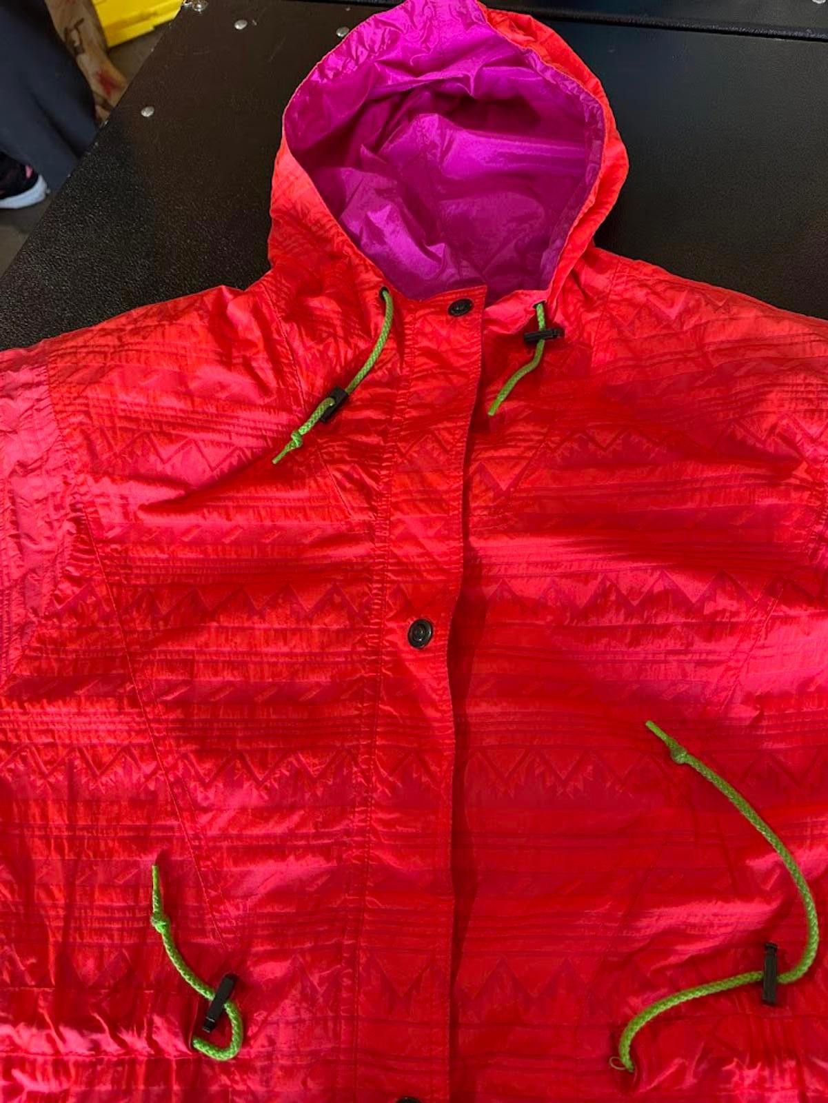 Awful Lot of Cough Syrup Vintage SKYR Neon Ski Jacket Women’s 8 Hong Kong Size M / US 6-8 / IT 42-44 - 3 Thumbnail