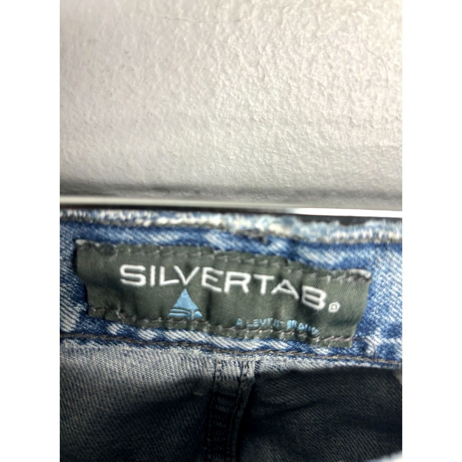 Levi's VINTAGE Levi's Silvertab Jeans Light Wash Straight 34 Men's Denim 8/10 Distressed Pockets USA 2040 29in Inseam Size US 34 / EU 50 - 6 Thumbnail