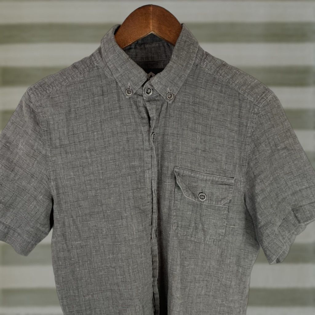 Vintage VINTAGE Coalatree Organics Shirt Mens Size Small Dark Gray Button Down Hemp Cotton flaw Size US S / EU 44-46 / 1 - 1 Thumbnail