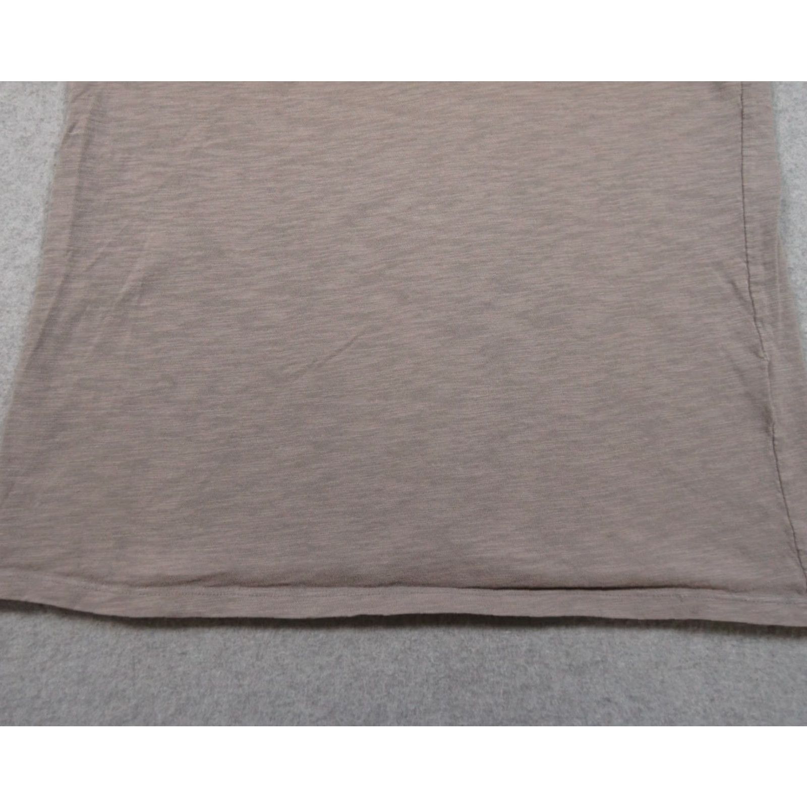 Vince Vince Shirt Men's Small Gray V-Neck Short Sleeve Cotton T-Shirt Preppy Size US S / EU 44-46 / 1 - 3 Thumbnail