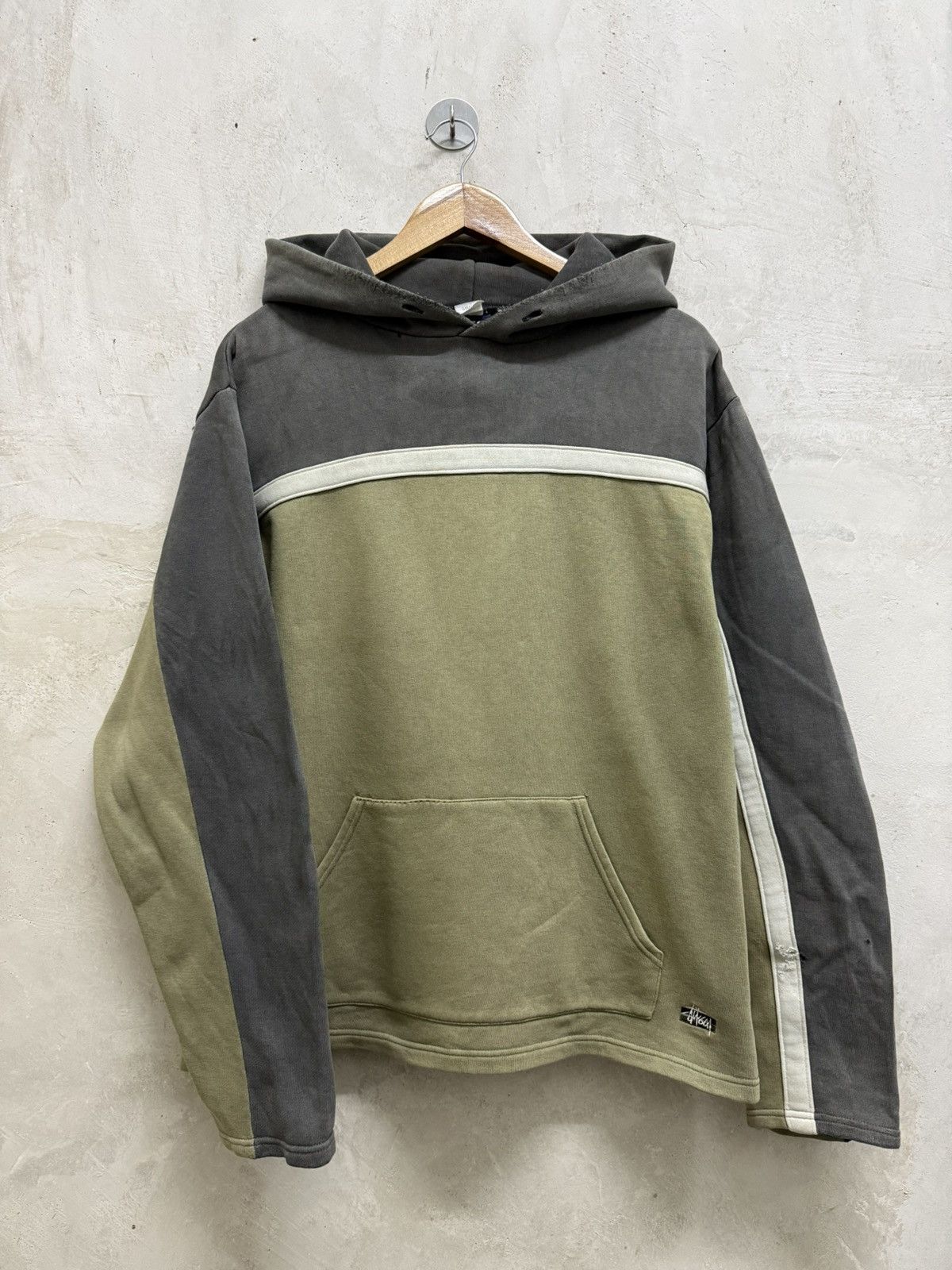 Stussy Vintage 90s Distressed Stussy Sun Faded Hoodie Size US S / EU 44-46 / 1 - 1 Thumbnail