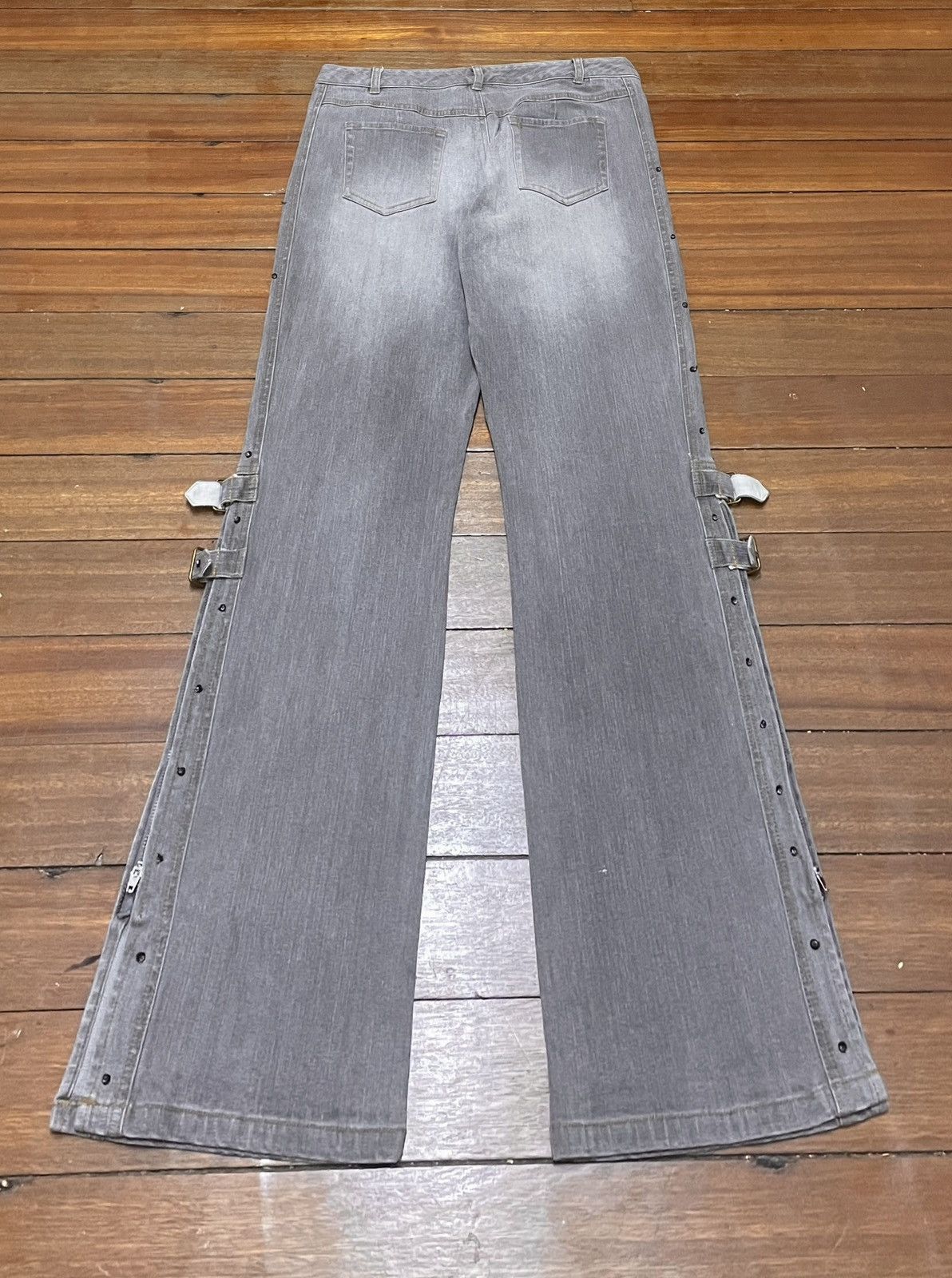 If Six Was Nine Rare Vintage Japanese Brand Livre Claire Flared Jeans 1990s Size US 31 - 2 Thumbnail