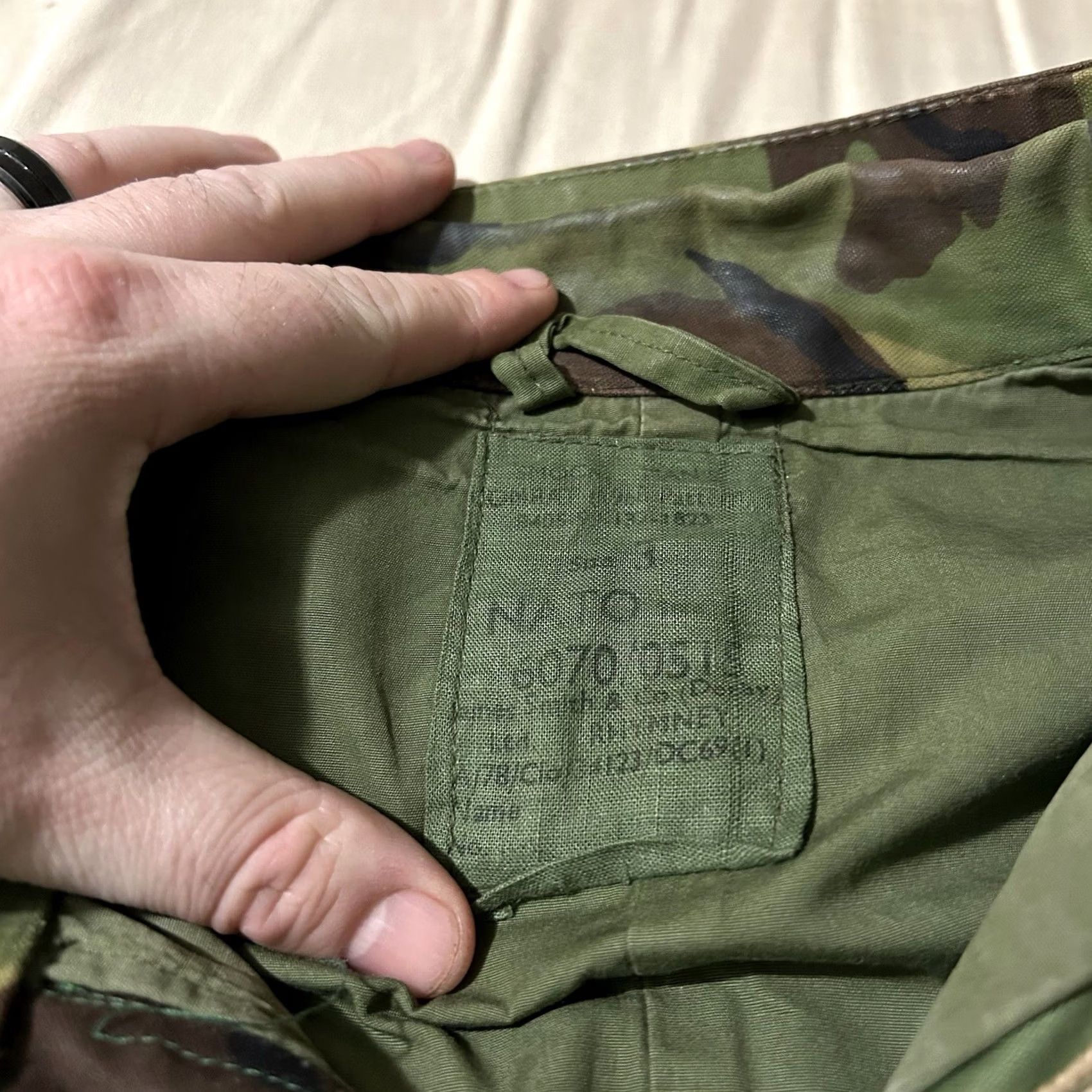 Vintage VINTAGE James Smith & Co British Army Camo DPM Slant Pocket Jacket Large Mens Green Camouflage Military Jacket Pockets Size US L / EU 52-54 / 3 - 5 Thumbnail