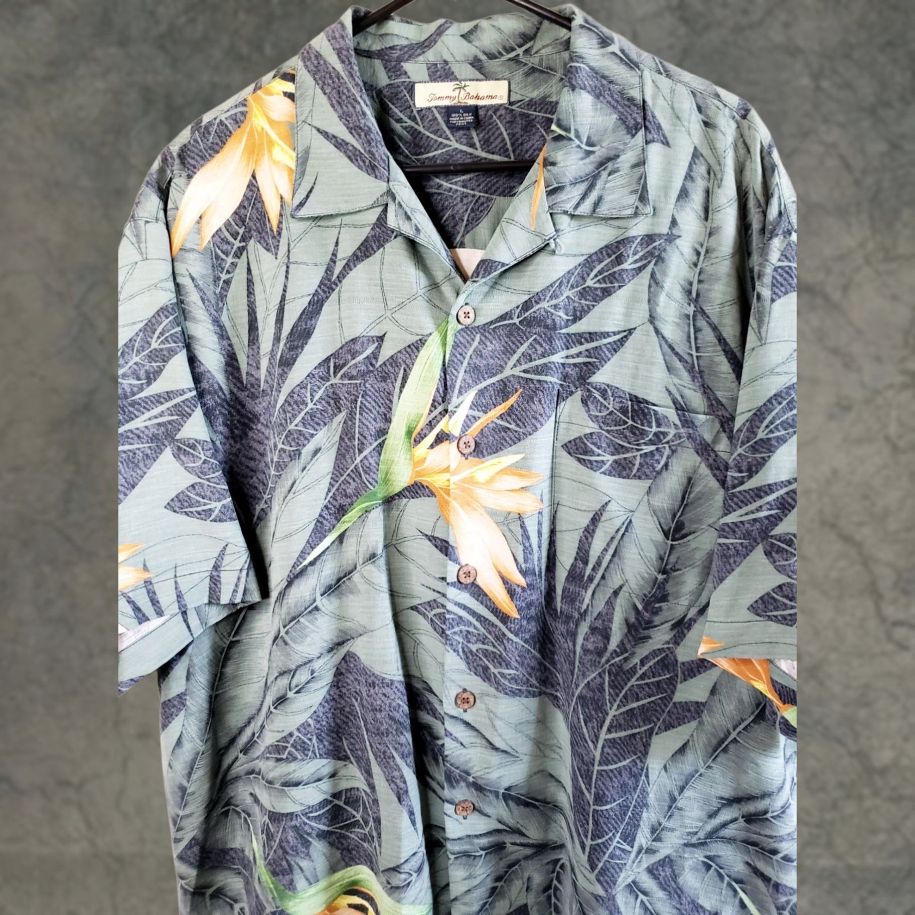 Tommy Bahama Tommy Bahama Silk Shirts Button-Up Short Sleeve Floral Bird of Paradise Orange Green Foilage L Mens Size US L / EU 52-54 / 3 - 1 Thumbnail