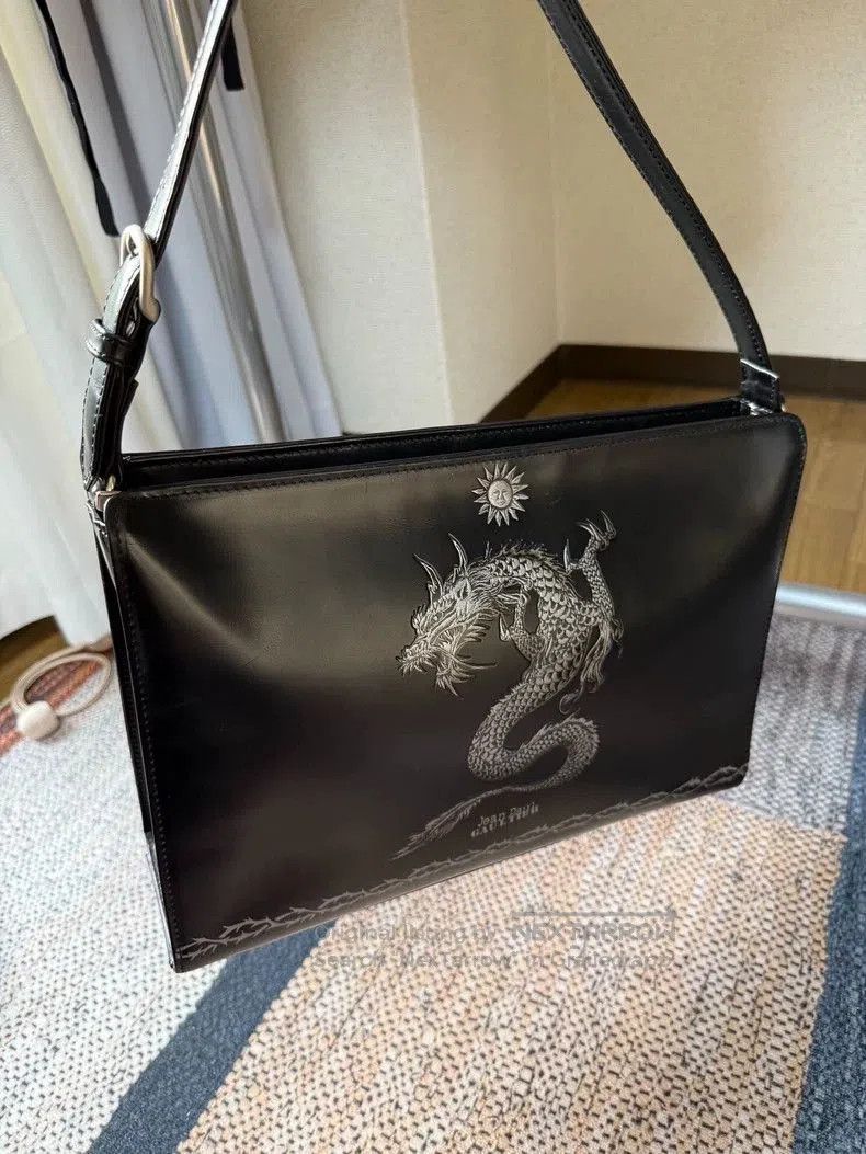 Jean Paul Gaultier Jean Paul GAULTIER Dragon Embroidered Shoulder Bag. Size ONE SIZE - 4 Thumbnail