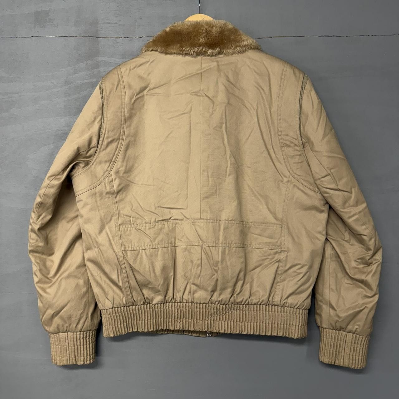 Givenchy 70s Givenchy Aviator Fur Collar Bomber Jacket Size 46 Size US L / EU 52-54 / 3 - 4 Thumbnail