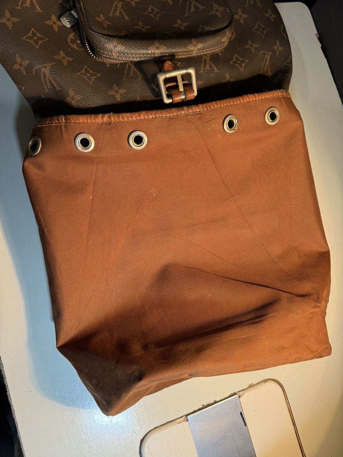 Louis Vuitton Vintage 90’s Louis Vuitton Montsouris Mini PM Bag Size ONE SIZE - 22 Thumbnail
