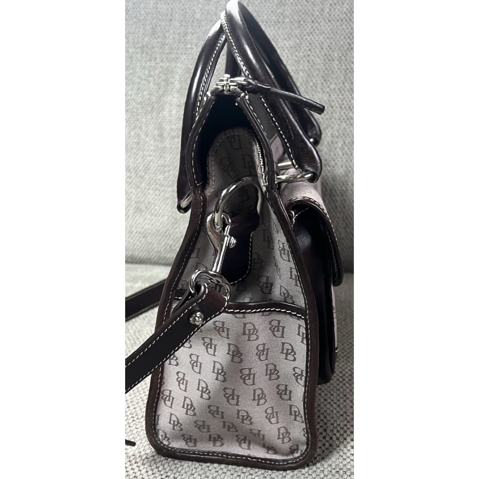 Dooney & Bourke Dooney & Bourke Leather Satchel/Top Handle Bag Crossbody Purse with Removable Strap Black Leather Pockets Silver Hardware Women's Bag 13.75”x10”x4.5” Size ONE SIZE - 5 Thumbnail