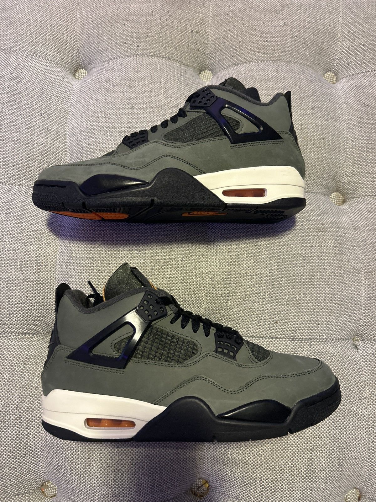 Jordan Brand × Undefeated Jordan 4 Undefeated Size US 9.5 / EU 42-43 - 1 Thumbnail