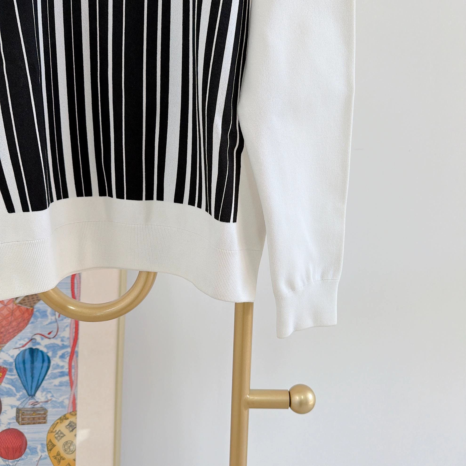 Alexander Wang Alexander Wang White V-Stripe Sweatshirt S 6305 Size US S / EU 44-46 / 1 - 5 Thumbnail