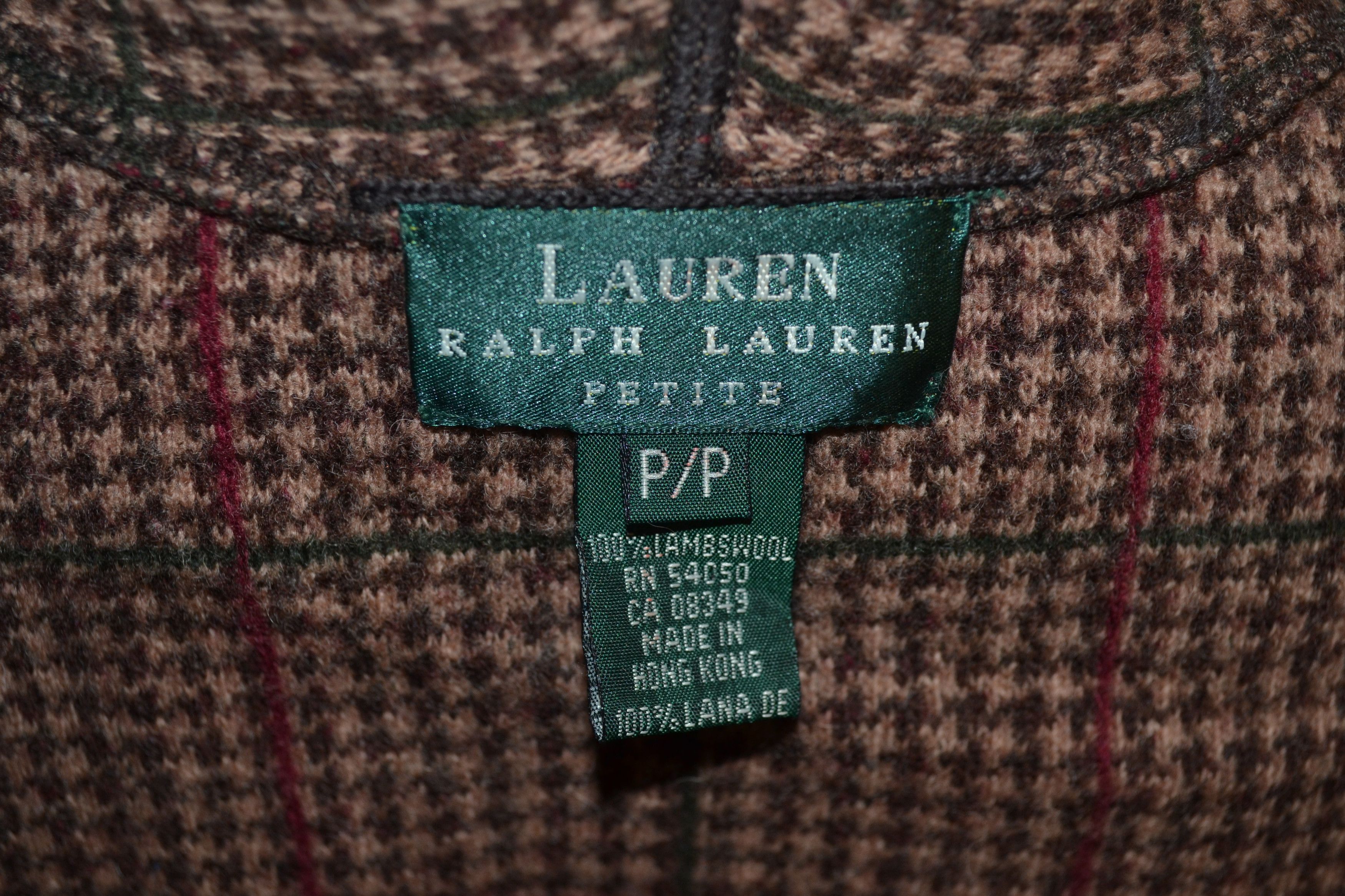 Lauren Ralph Lauren Lauren Ralph Lauren Petite Vintage Lambswool Cardigan Size L / US 10 / IT 46 - 8 Thumbnail