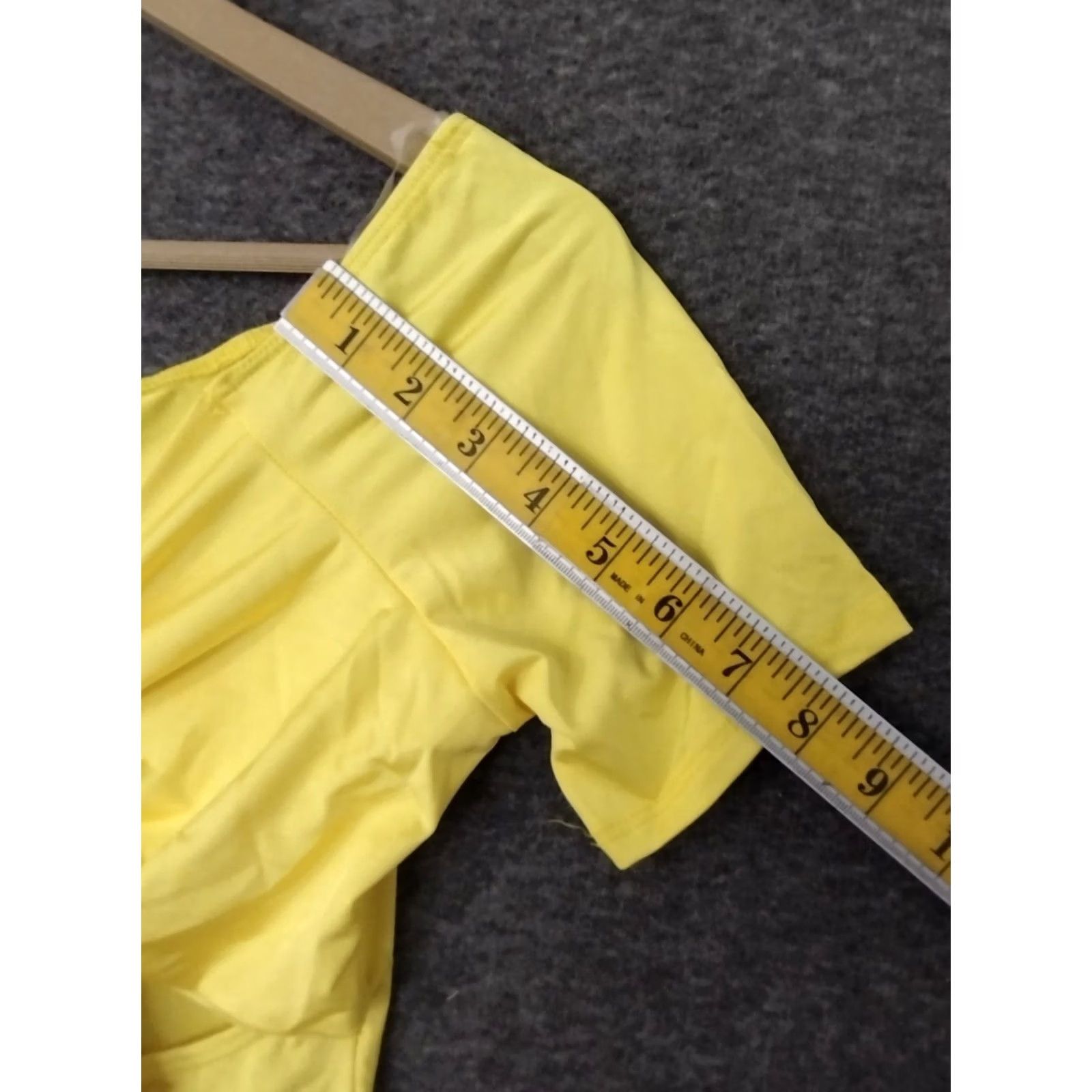 Vintage MAGIA Bodysuit Women Solid Yellow Short Sleeve Open Tummy Tie Front Size L Size L / US 10 / IT 46 - 5 Thumbnail