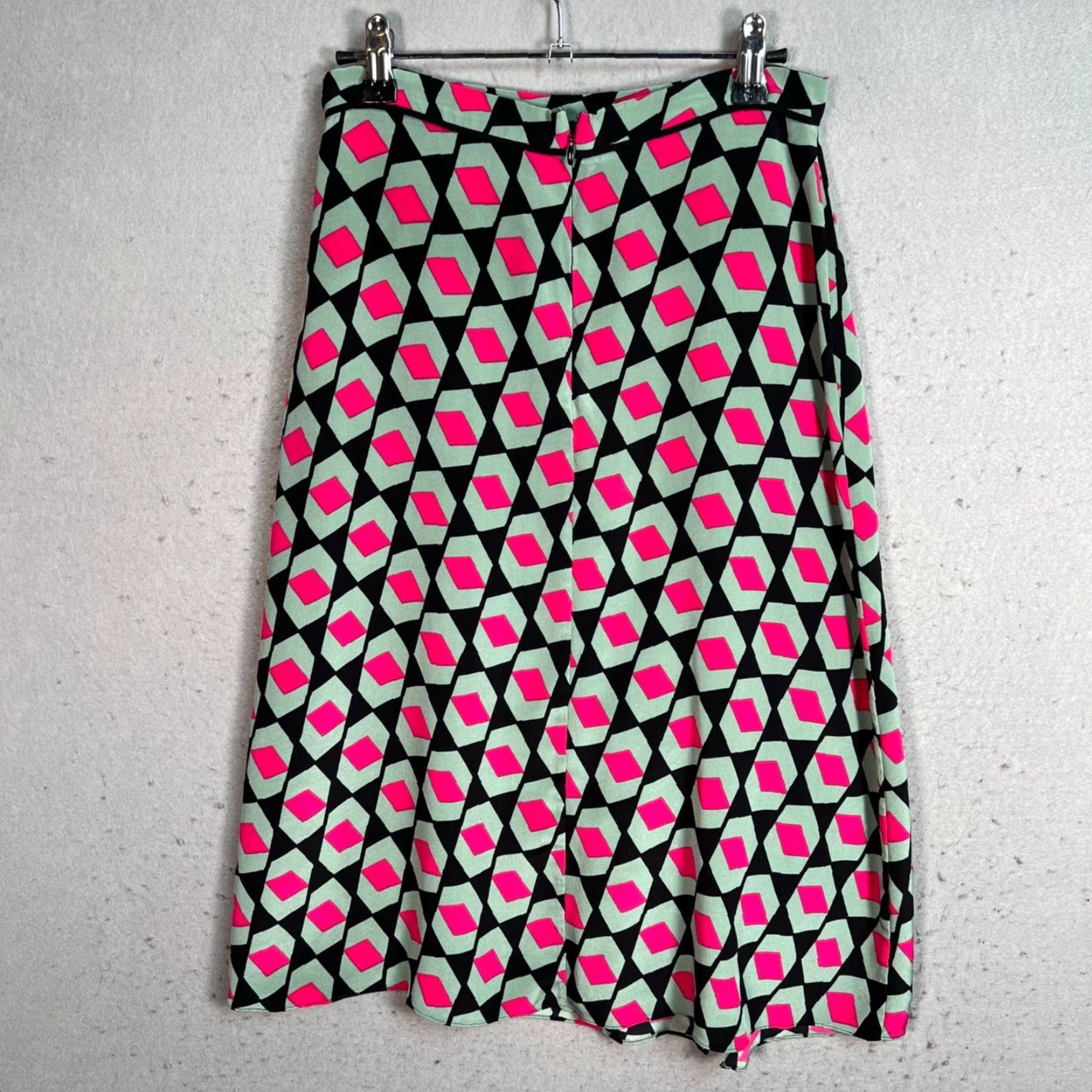 Diane von Furstenberg DIANE VON FURSTENBERG Geometric Print Silk Midi Skirt Size 4 Multicolor Womens Size 27" / US 4 / IT 40 - 2 Thumbnail