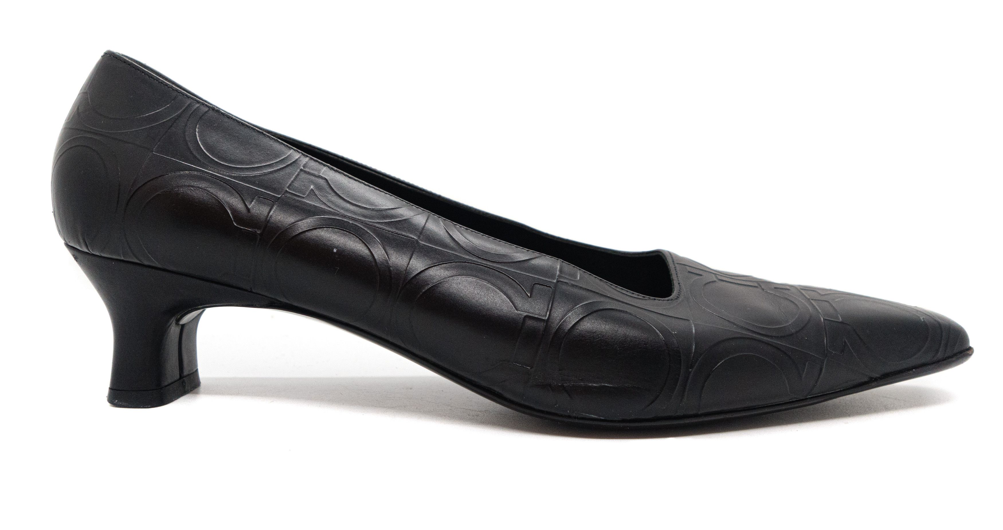 Salvatore Ferragamo 00S Square Toe Monogram Leather Heels Vintage Size US 10 / IT 40 - 2 Thumbnail