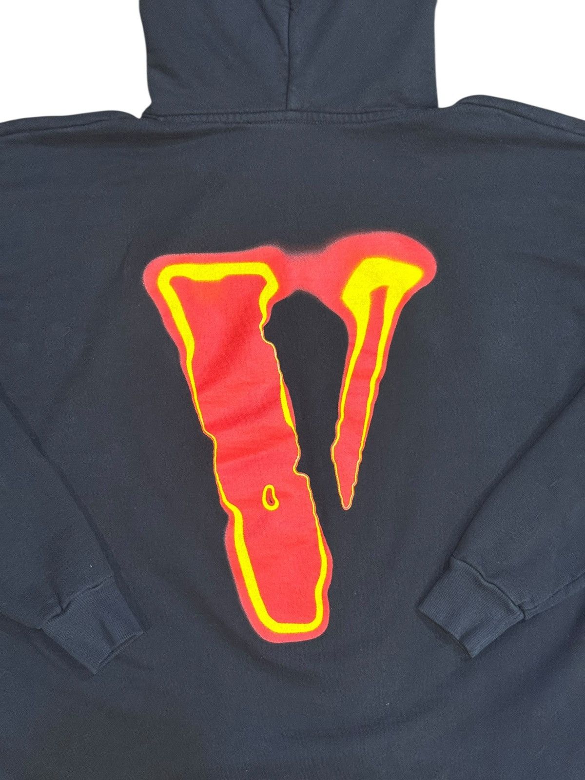 Vlone VLone Devil Spit Hoodie Oversized Crop Black M Size US M / EU 48-50 / 2 - 6 Thumbnail