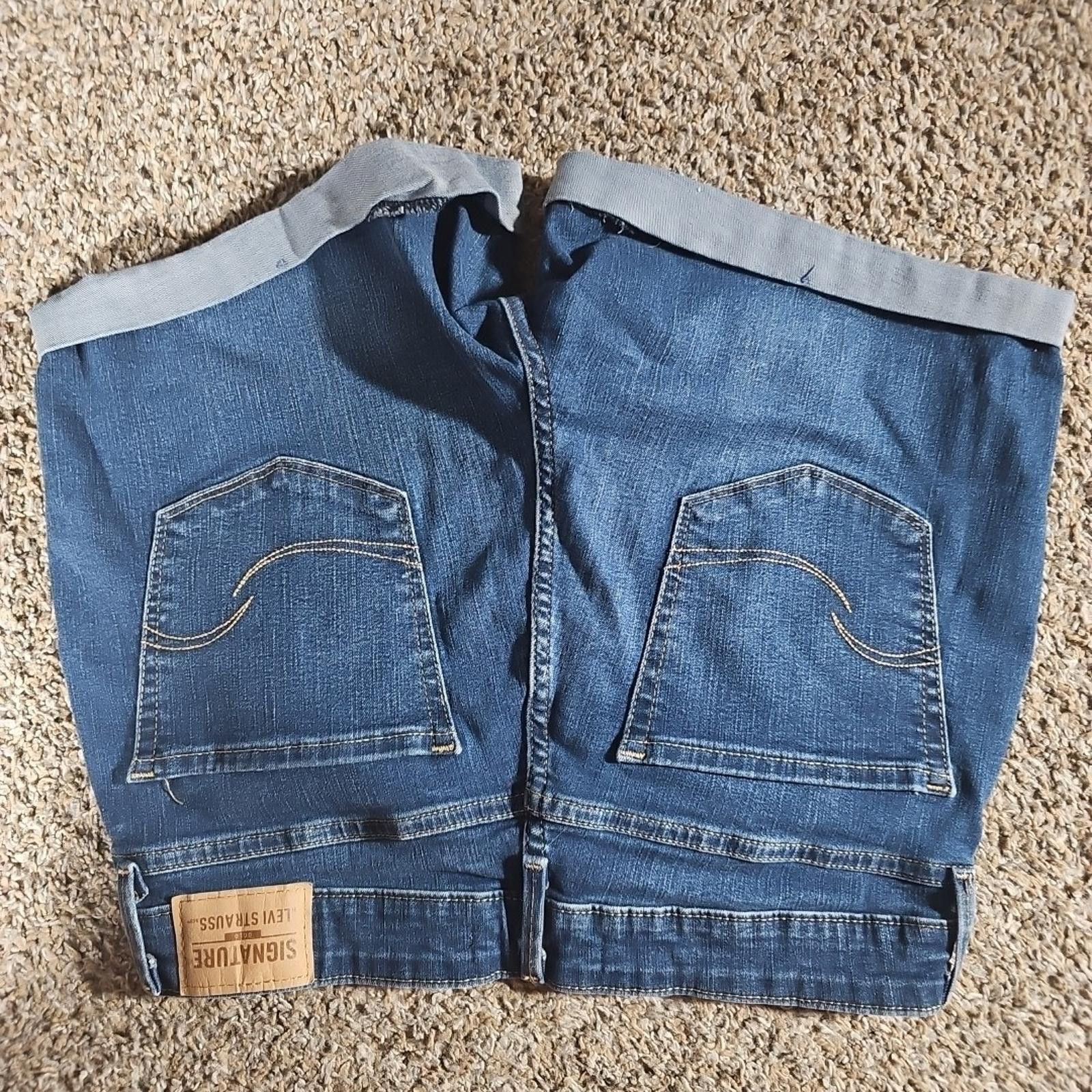 Levi's Signature Levi Strauss Mid Rise Shorts W28 Sz6 Size 28" / US 6 / IT 42 - 6 Thumbnail