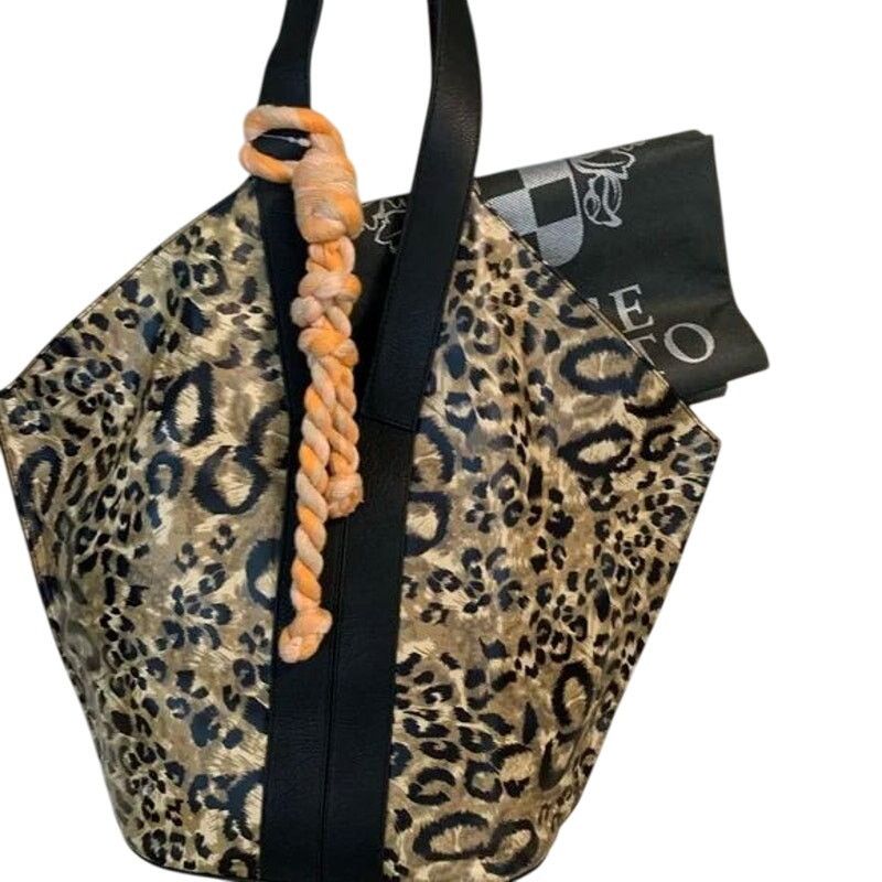 Vince Camuto NWT | VINCE CAMUTO Leather Afina Leopard Print Tote Bag Size ONE SIZE - 3 Thumbnail