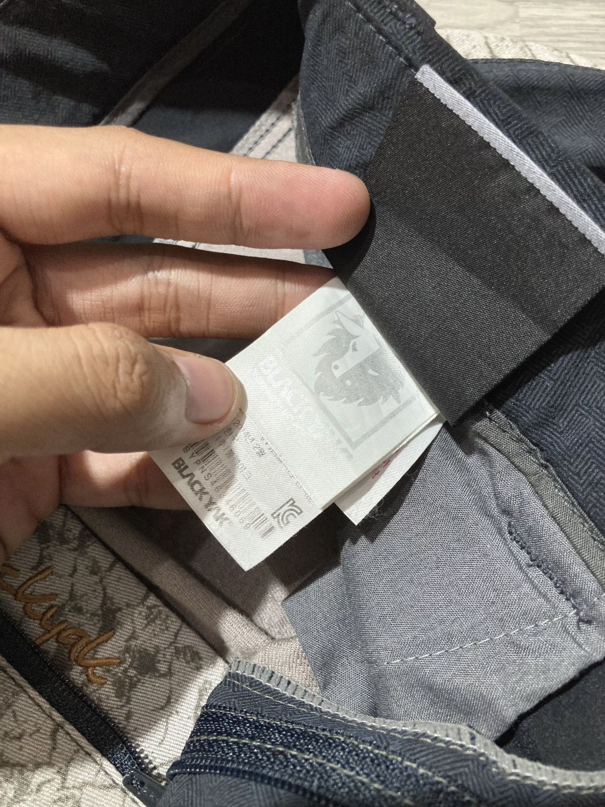 Japanese Brand 2000s BlackYak Snake Skin Pattern Nylon Outdoor Pants Size US 27 - 20 Thumbnail