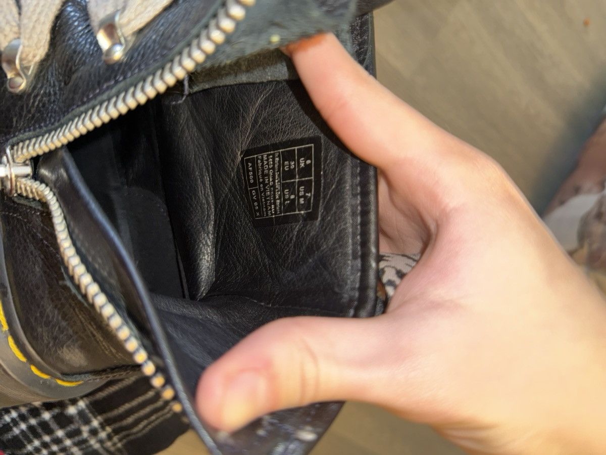 Dr. Martens × Rick Owens Rick Owens x Dr.Martens 1460 Quad Sole Size US 7 / EU 40 - 8 Thumbnail