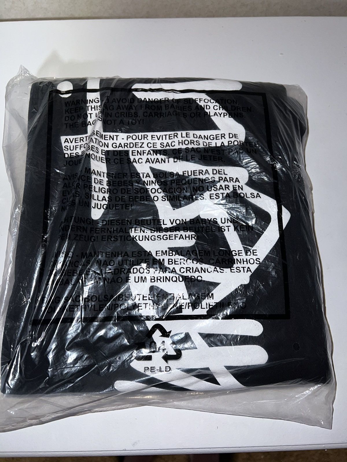 Gnarcotic GNARCOTIC PUFF LOGO STRAIGHT LEG SWEATPANTS Size US 30 / EU 46 - 1 Thumbnail